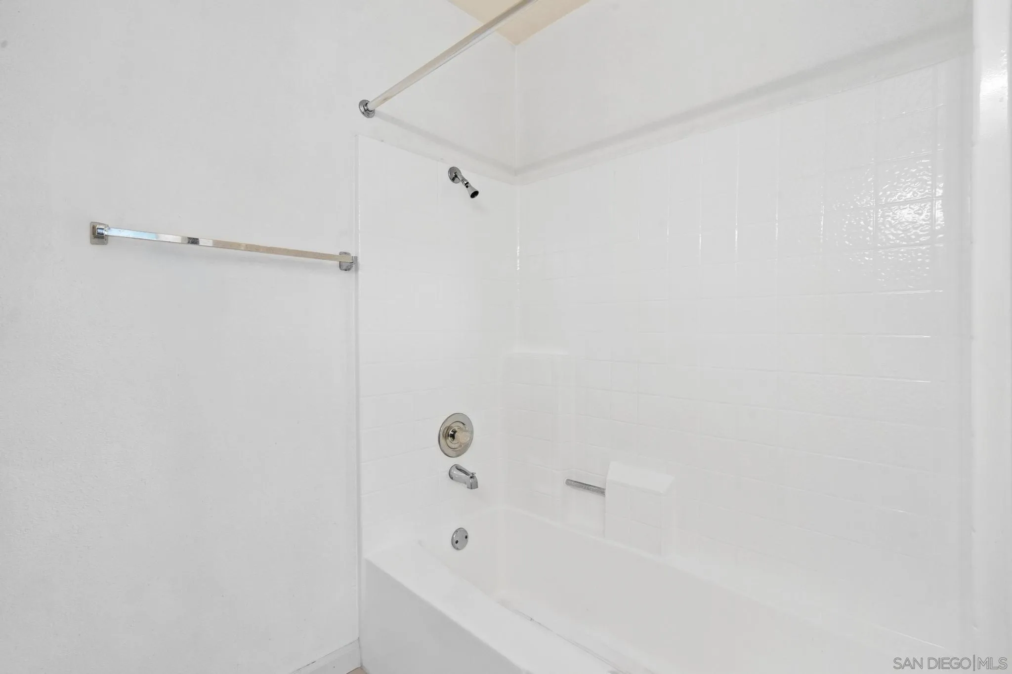 https://cdn.realtyfeed.com/cdn/127/250043879/d9579ba940f4952ff42b79a6420f1eb7.webp
