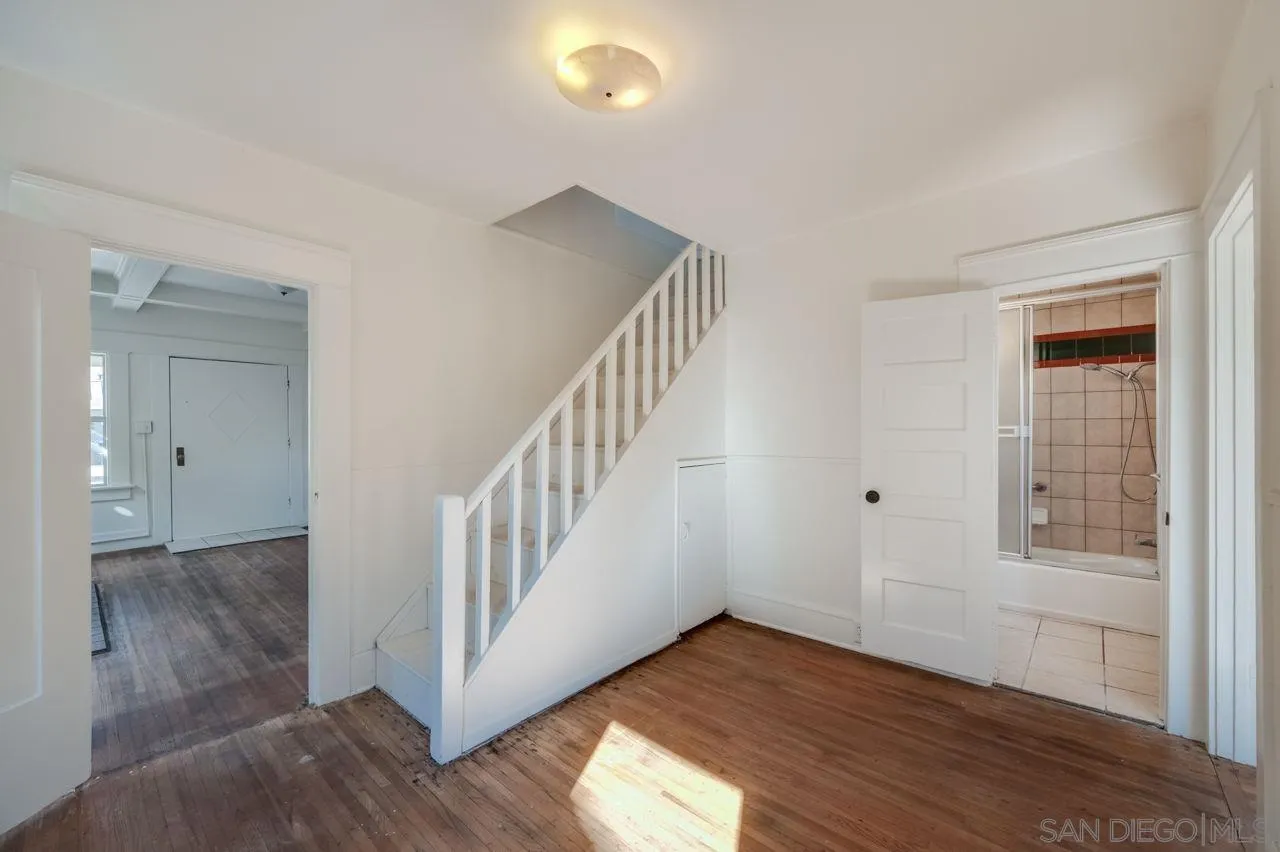 https://cdn.realtyfeed.com/cdn/127/250043884/69906a9a122096841930b7a2dc5636e4.webp