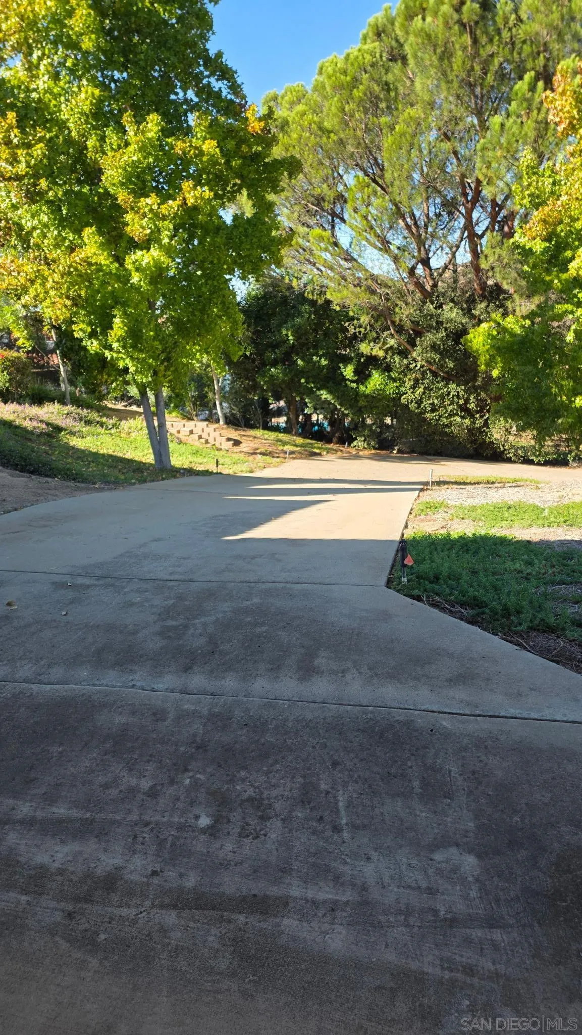 https://cdn.realtyfeed.com/cdn/127/250043901/0c51f9aded603fcb80522e7889e05acd.webp