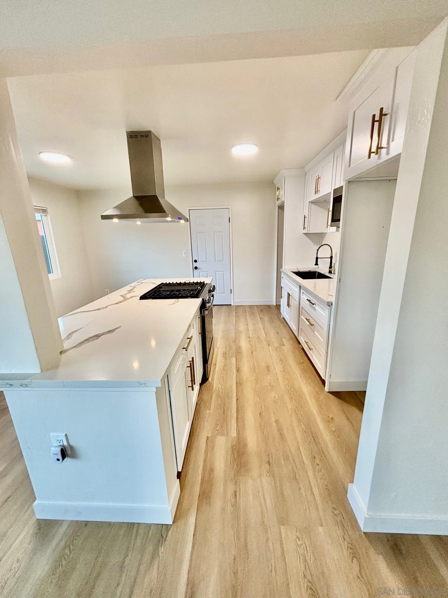 https://cdn.realtyfeed.com/cdn/127/250043919/9665b223e3a1671daf22ac936917a718.webp