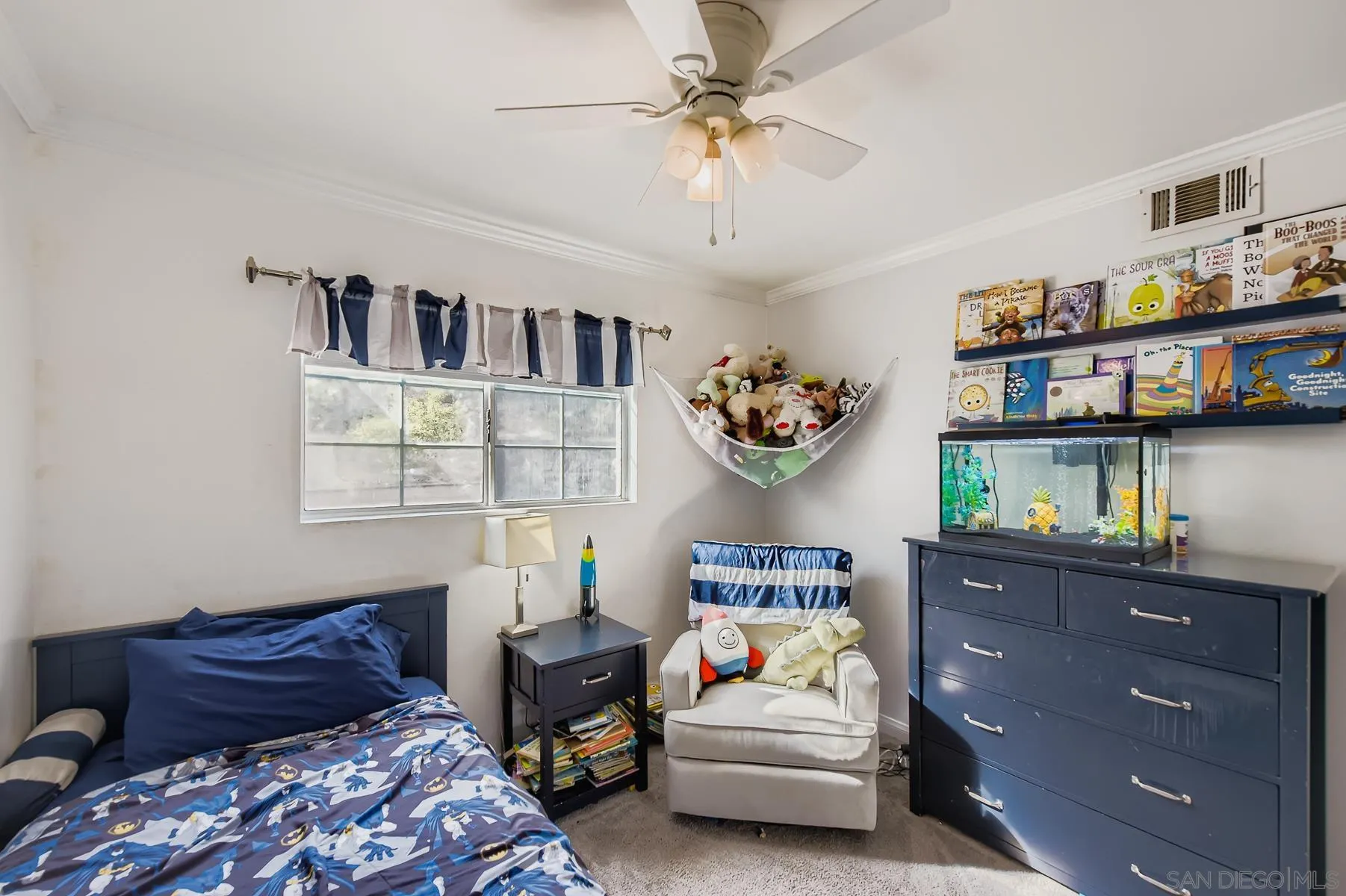 https://cdn.realtyfeed.com/cdn/127/250043920/c777cafc0af932addda8f5b80a267d63.webp