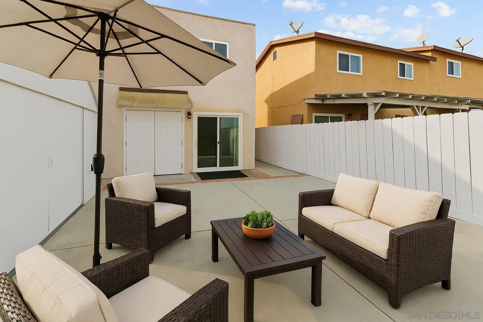 https://cdn.realtyfeed.com/cdn/127/250043925/5796ddc6484742cdafc3226021b7260f.webp