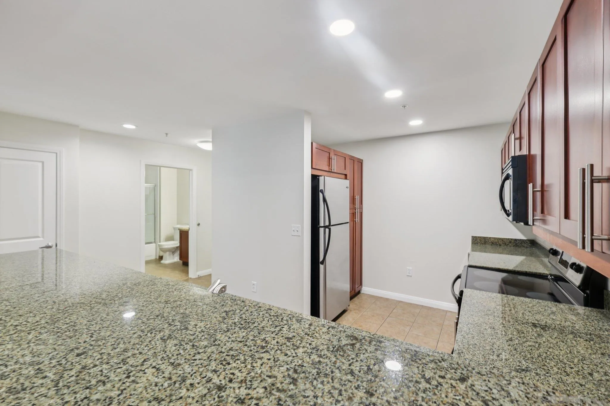 https://cdn.realtyfeed.com/cdn/127/250043935/d9eae0ad712a00e3c3a15c8af94794b3.webp