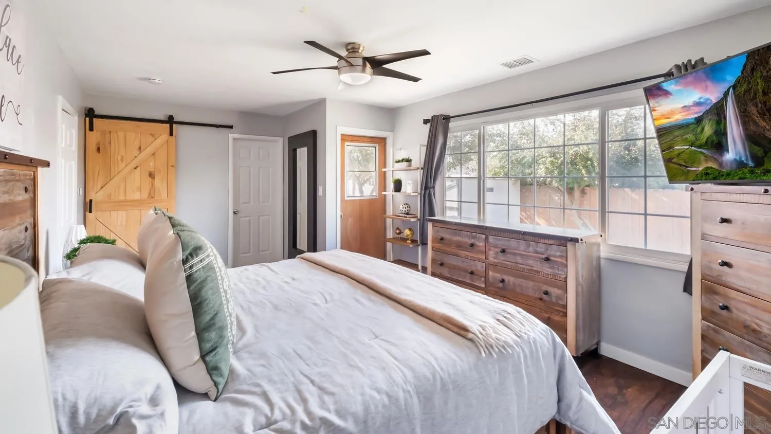 https://cdn.realtyfeed.com/cdn/127/250043939/b471d21664cce46f09465346b3ff5538.webp