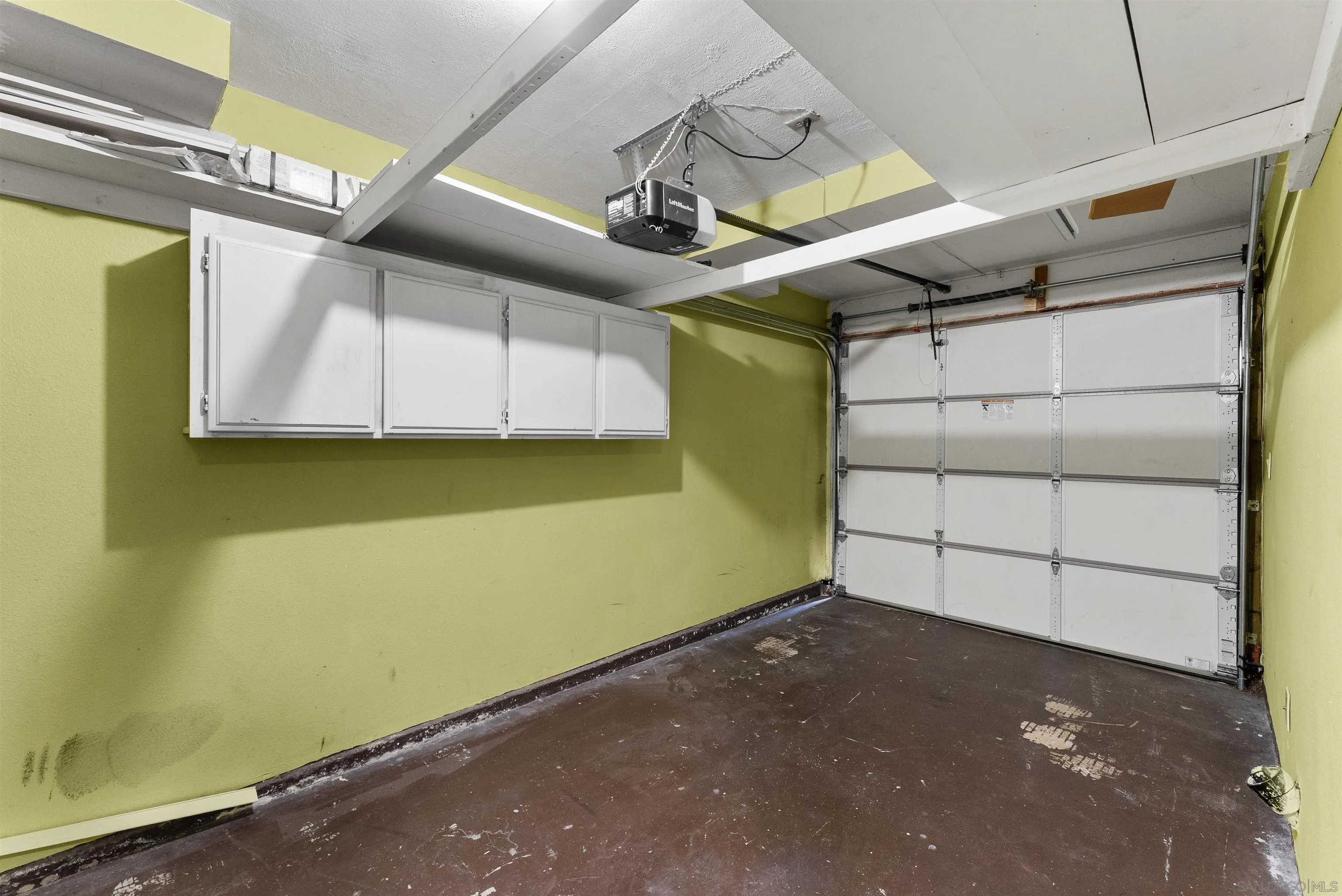 https://cdn.realtyfeed.com/cdn/127/250043947/ad77bc8b26a516613521a664ae1fb06d.webp