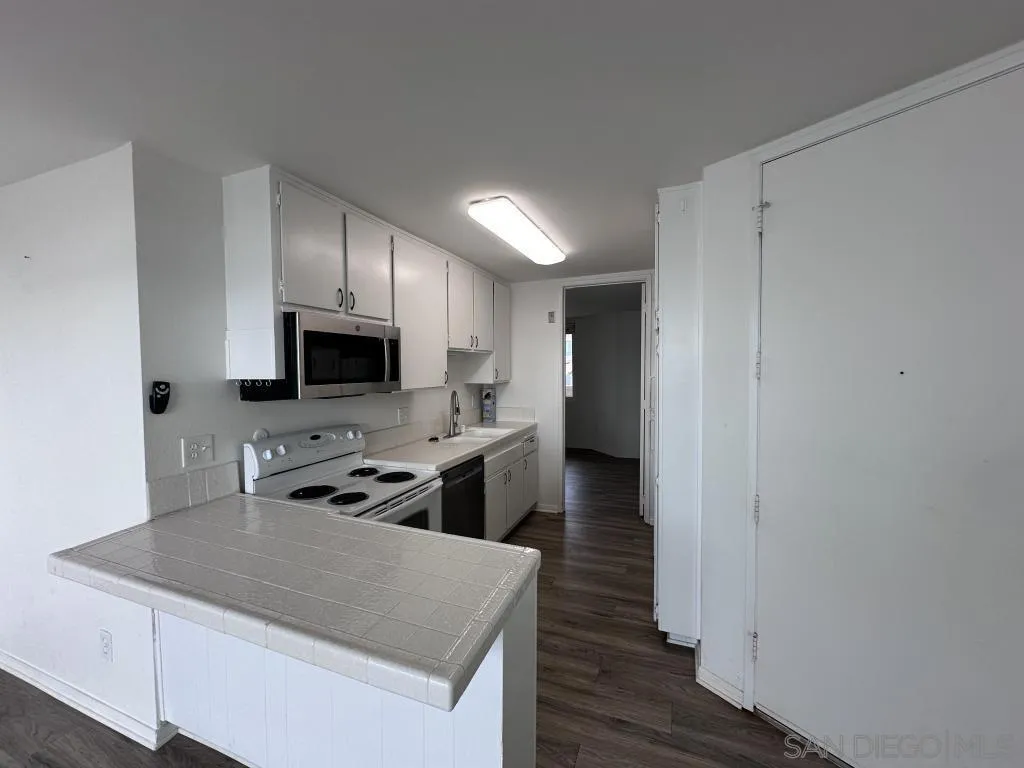 https://cdn.realtyfeed.com/cdn/127/250043961/fce7aefab833323efe46f77863ae815e.webp