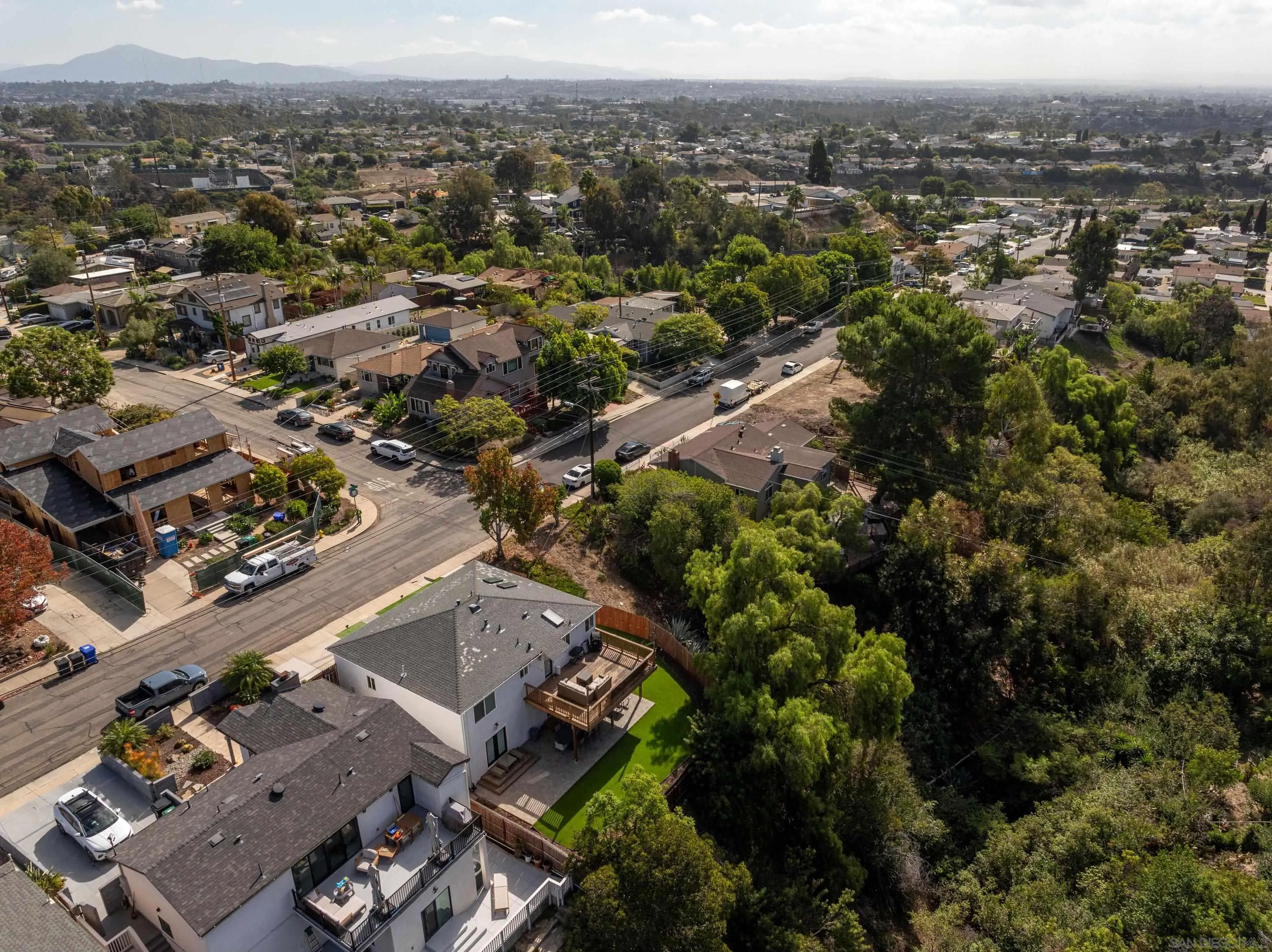 https://cdn.realtyfeed.com/cdn/127/250044032/5508aa5e008a4b5b0719541a55cf58dd.webp