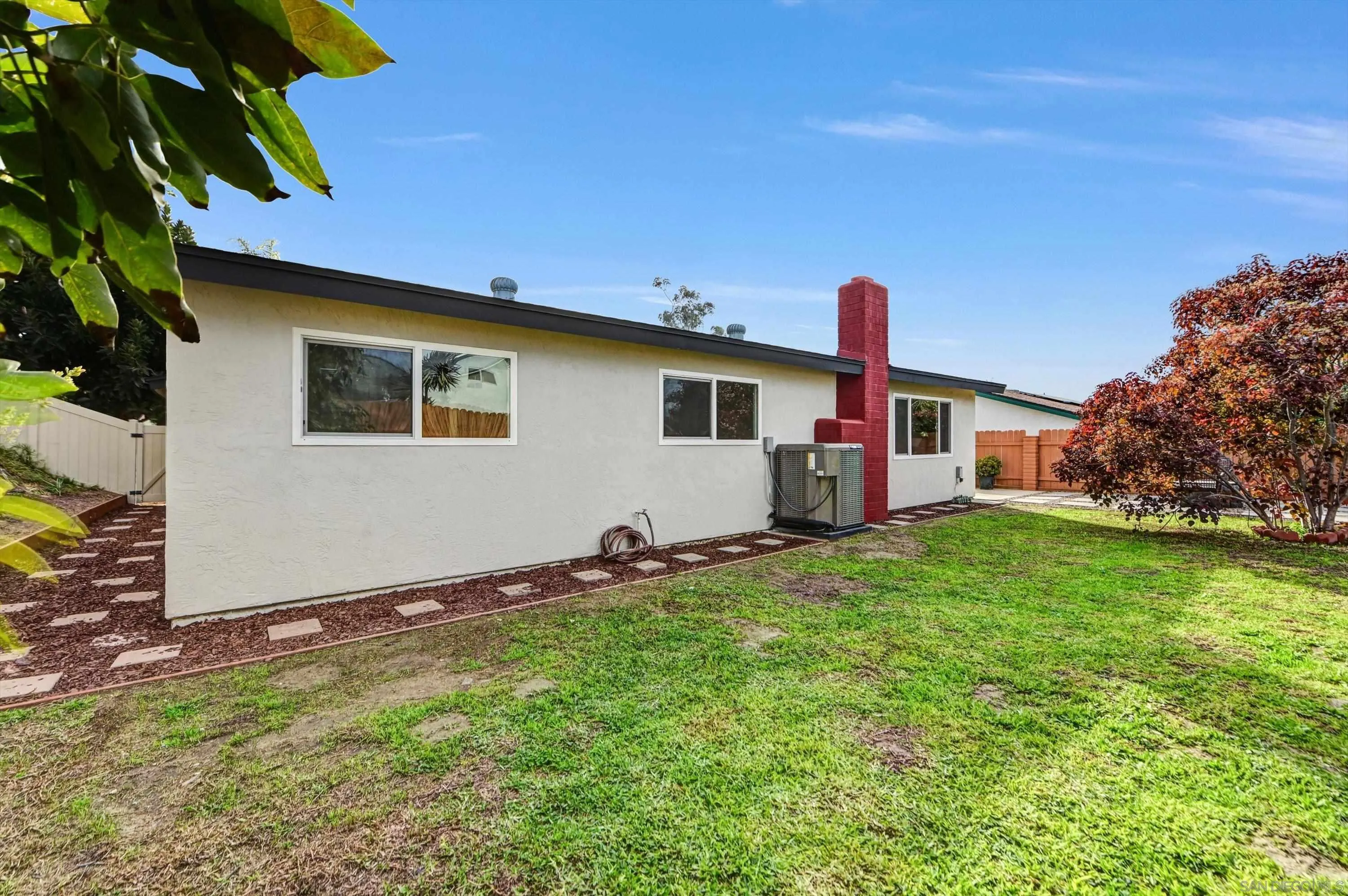 https://cdn.realtyfeed.com/cdn/127/250044034/f2d980492f32020157911578956b0bf5.webp