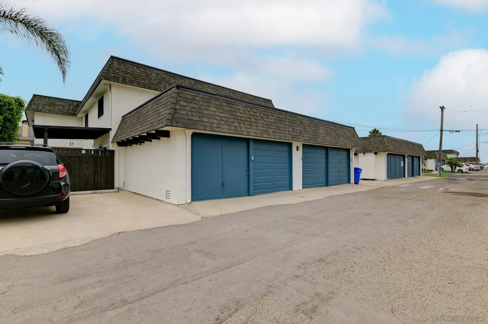 https://cdn.realtyfeed.com/cdn/127/250044055/798774692713d2ad28bd506fb639252b.webp