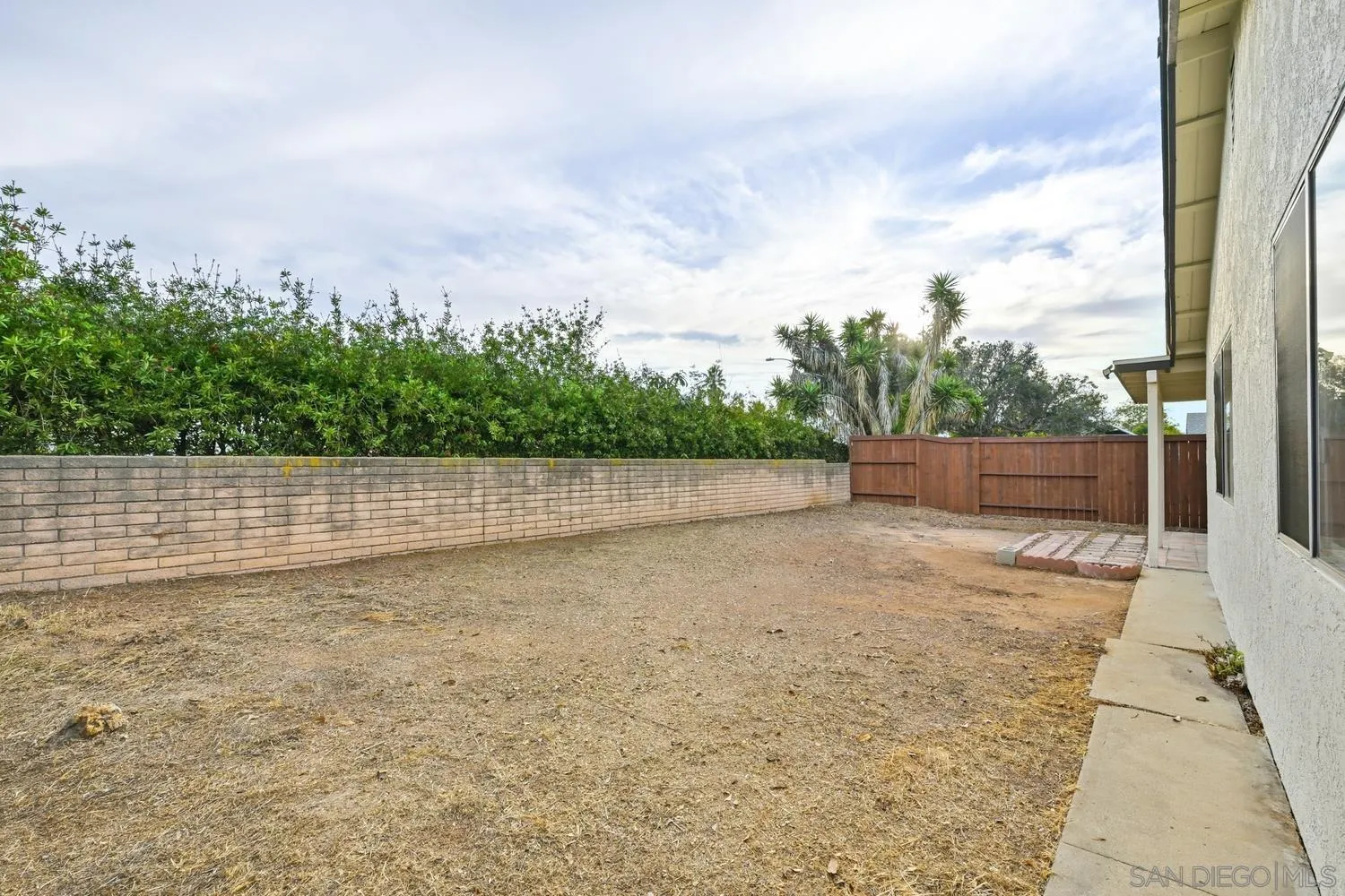 https://cdn.realtyfeed.com/cdn/127/250044071/3418e7d00bb060251420f8d918583526.webp