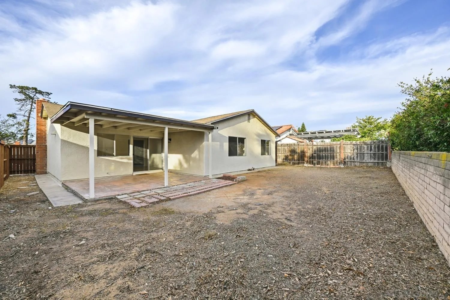 https://cdn.realtyfeed.com/cdn/127/250044071/8c31c4ae8443366a0f949d04edae8566.webp