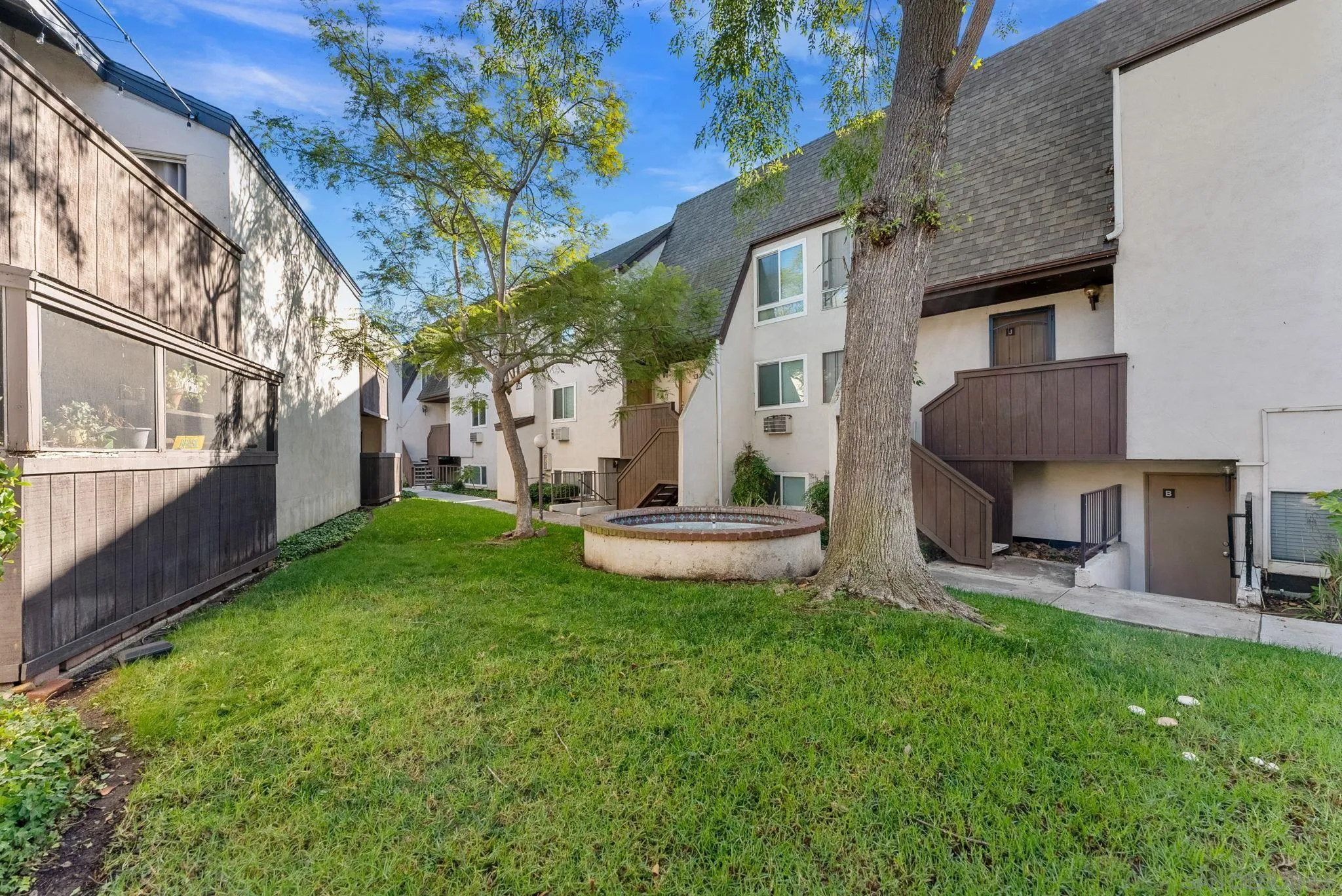 https://cdn.realtyfeed.com/cdn/127/250044084/1106f2a30ab2e4671265690763cc6596.webp