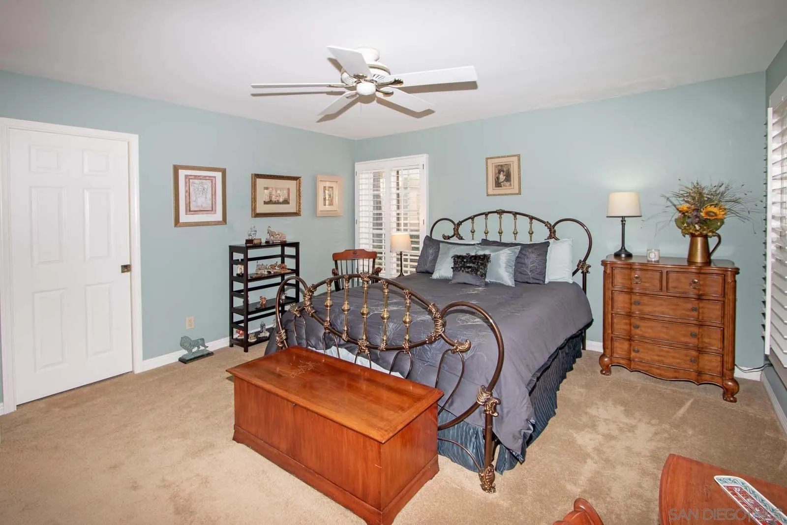 https://cdn.realtyfeed.com/cdn/127/250044098/70fd0059524704b452406db612891412.webp