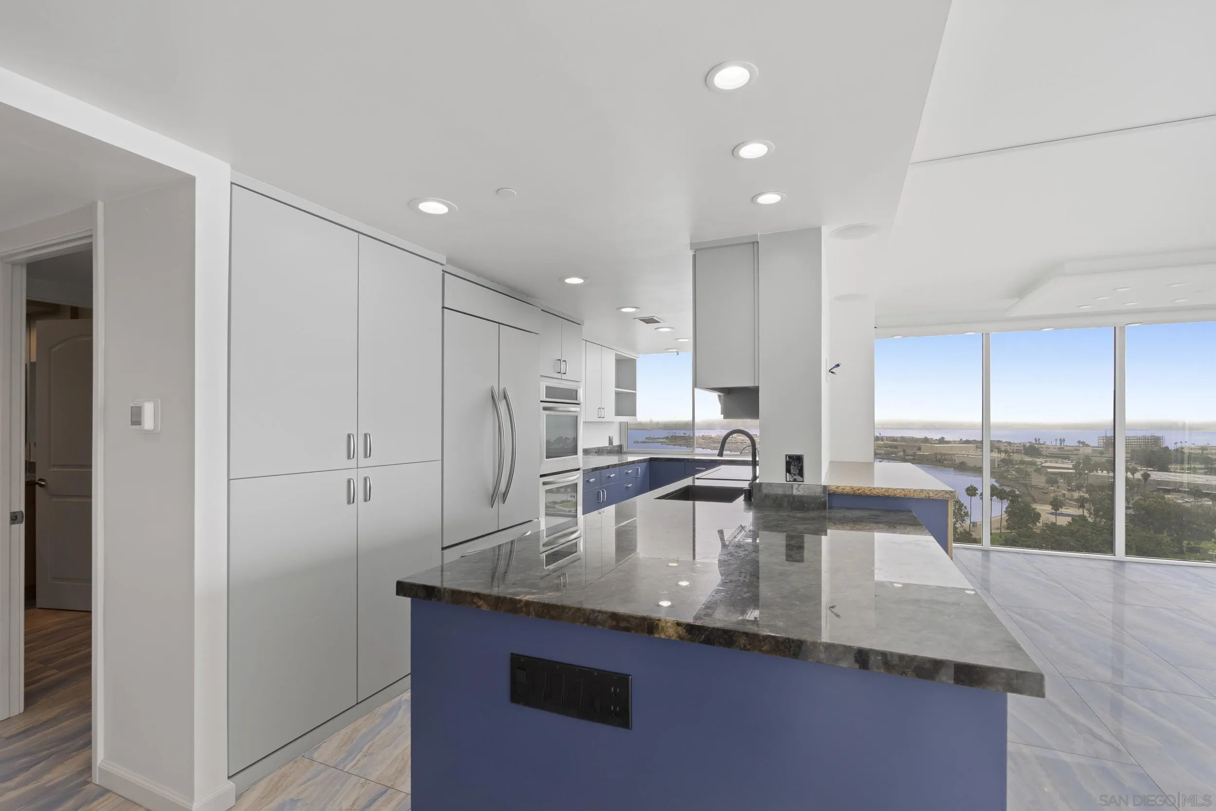 https://cdn.realtyfeed.com/cdn/127/250044099/2fd24ae49b3229ae5ac7c55b6e822cf6.webp