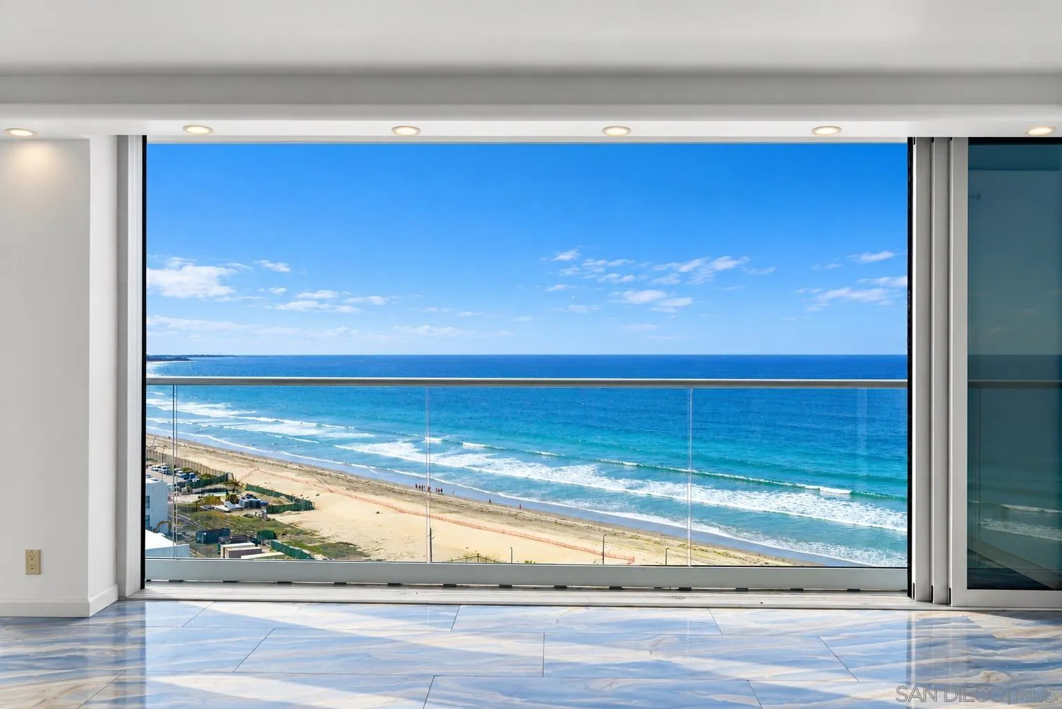 https://cdn.realtyfeed.com/cdn/127/250044099/ca0e213261b4c0e812bd07bda67439c1.webp