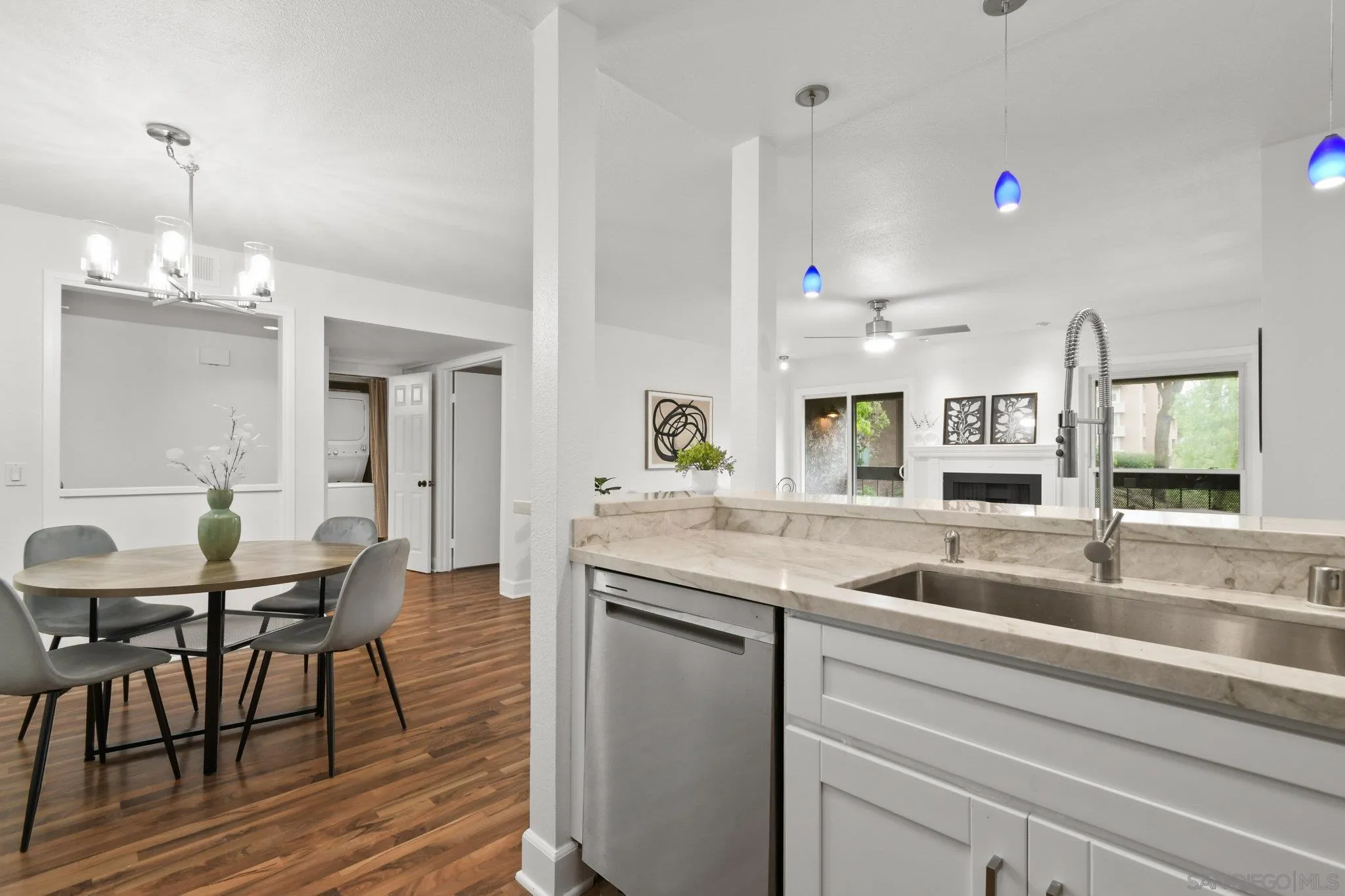 https://cdn.realtyfeed.com/cdn/127/250044109/54594042a1107f06d10a91b556297639.webp