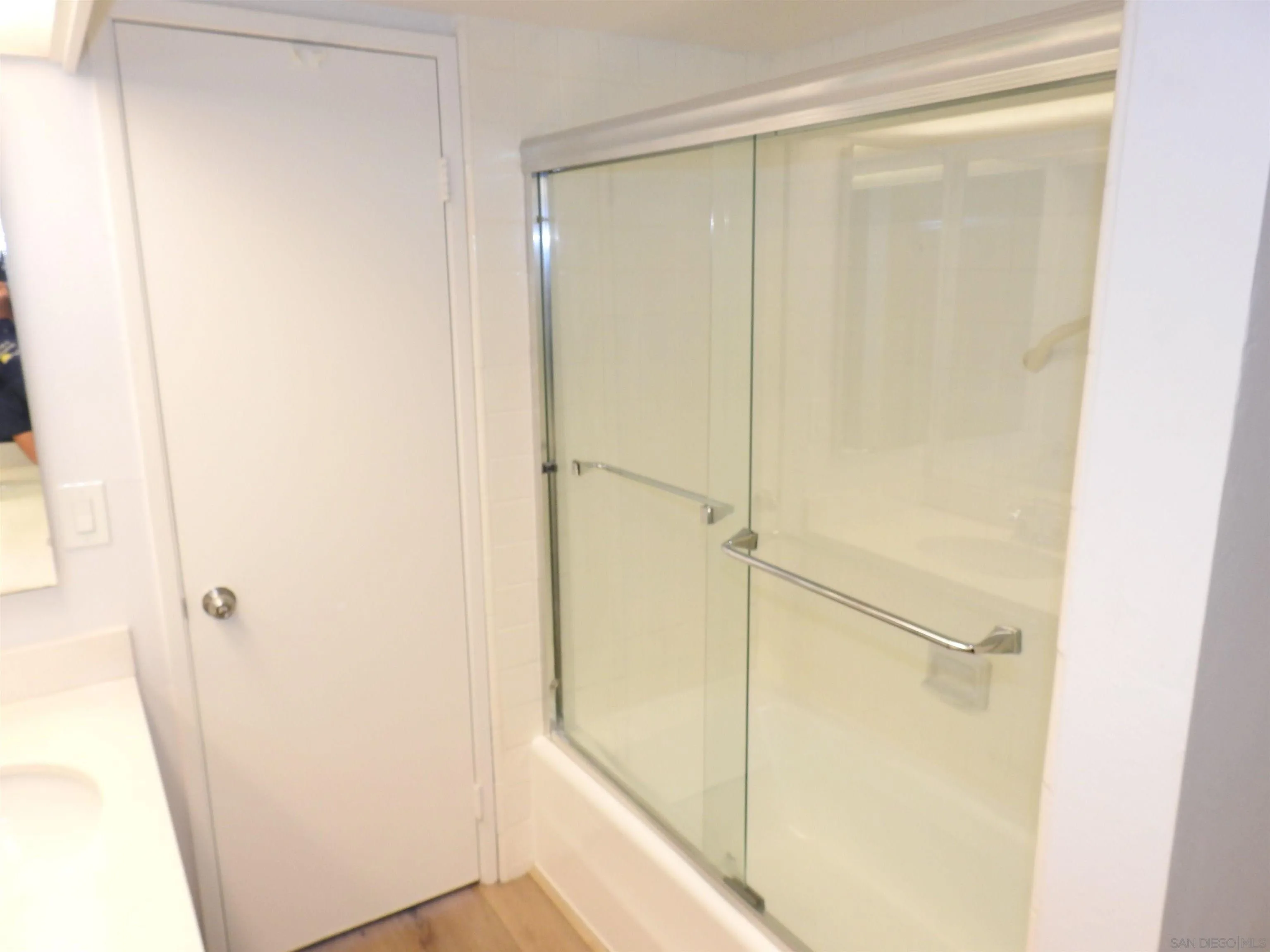 https://cdn.realtyfeed.com/cdn/127/250044125/273552df1022281899a1c5d3dc8446ee.webp