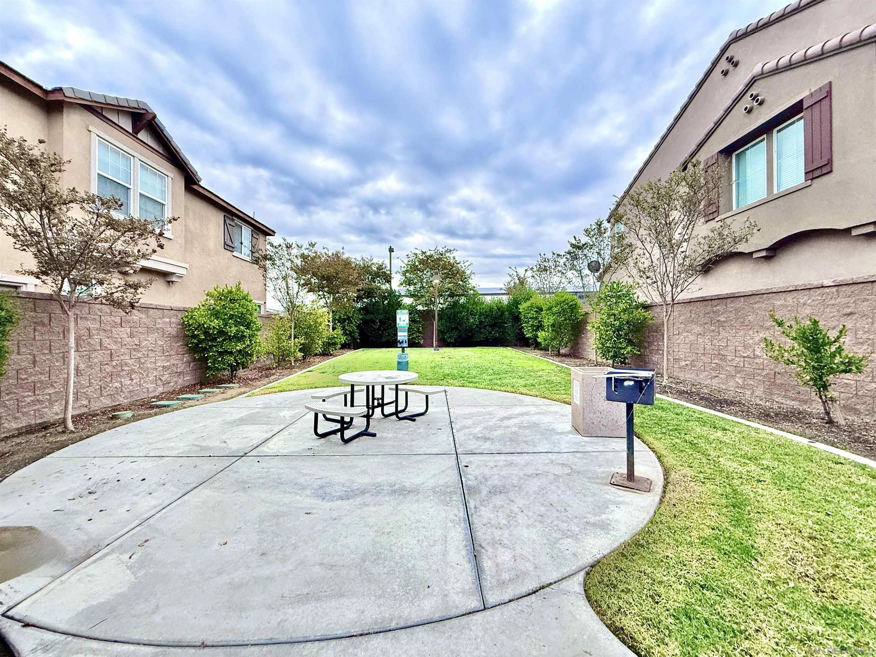 https://cdn.realtyfeed.com/cdn/127/250044143/e2b4467a1c0db2211789d4bafbcd5639.webp