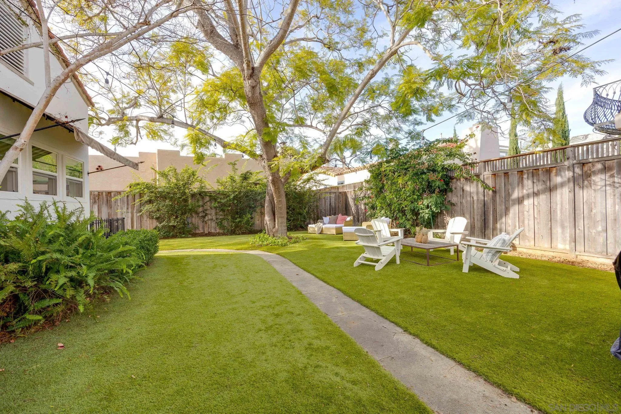 https://cdn.realtyfeed.com/cdn/127/250044147/4821e777328972fe03b1e182bc104c92.webp