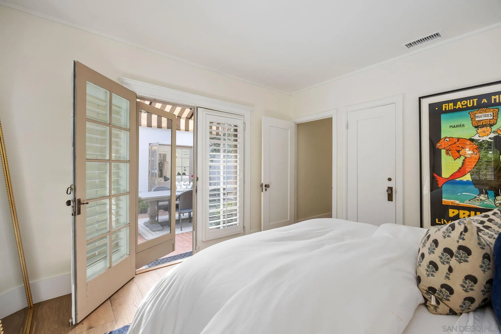 https://cdn.realtyfeed.com/cdn/127/250044147/c37039aeaaa7d6496bd9ea8b2df5fa68.webp