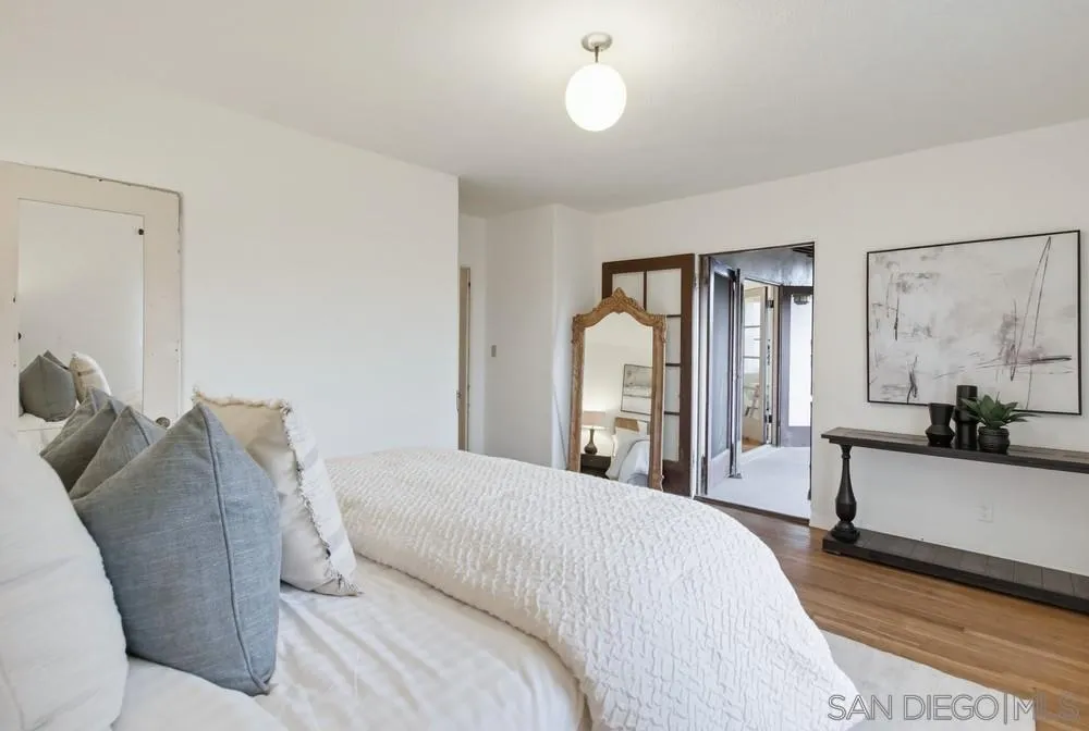 https://cdn.realtyfeed.com/cdn/127/250044152/1e5412c99fd9264595199f897ec04dde.webp