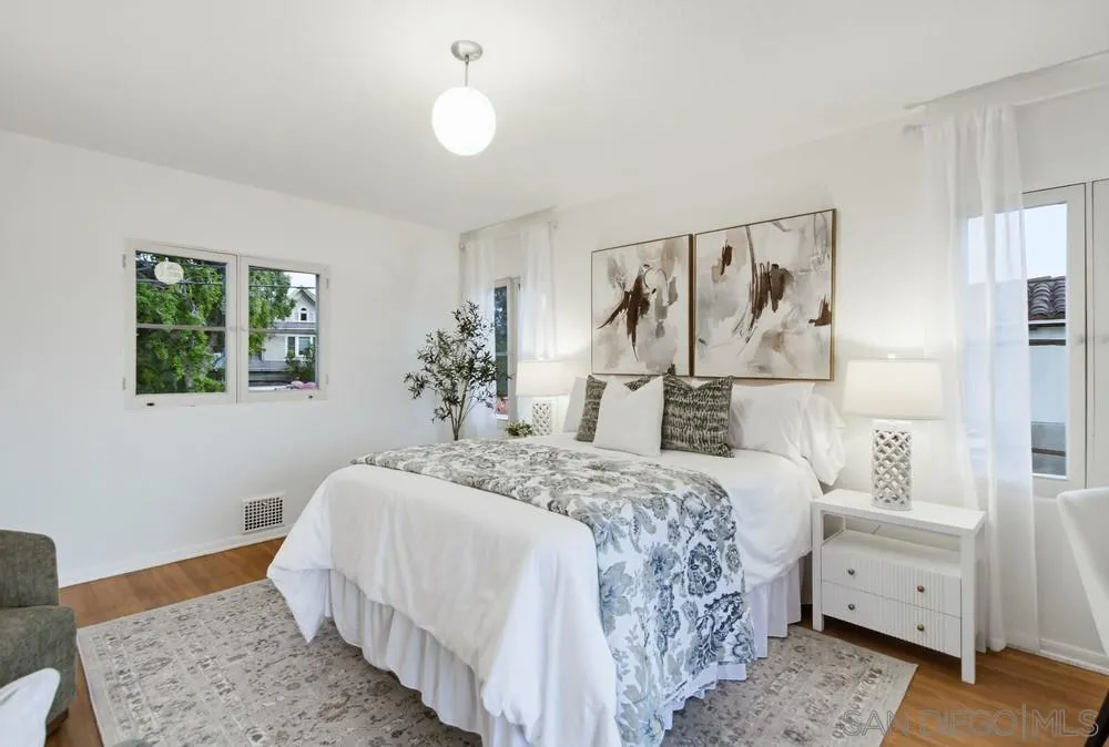 https://cdn.realtyfeed.com/cdn/127/250044152/3e7e9a9d78add96254b493a6b7f1c931.webp