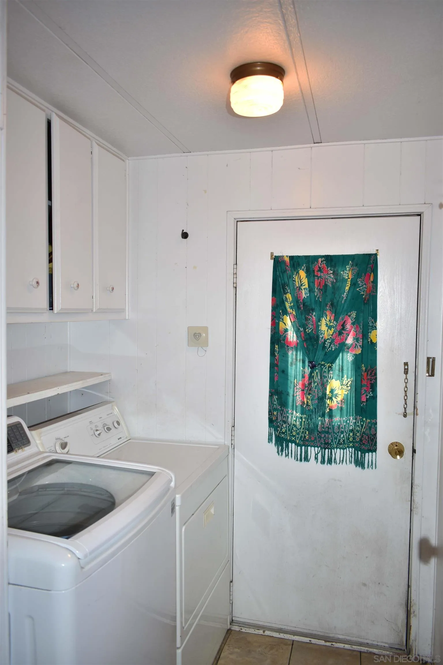https://cdn.realtyfeed.com/cdn/127/250044157/82e77f0b5fa723b8444992a0dd461270.webp