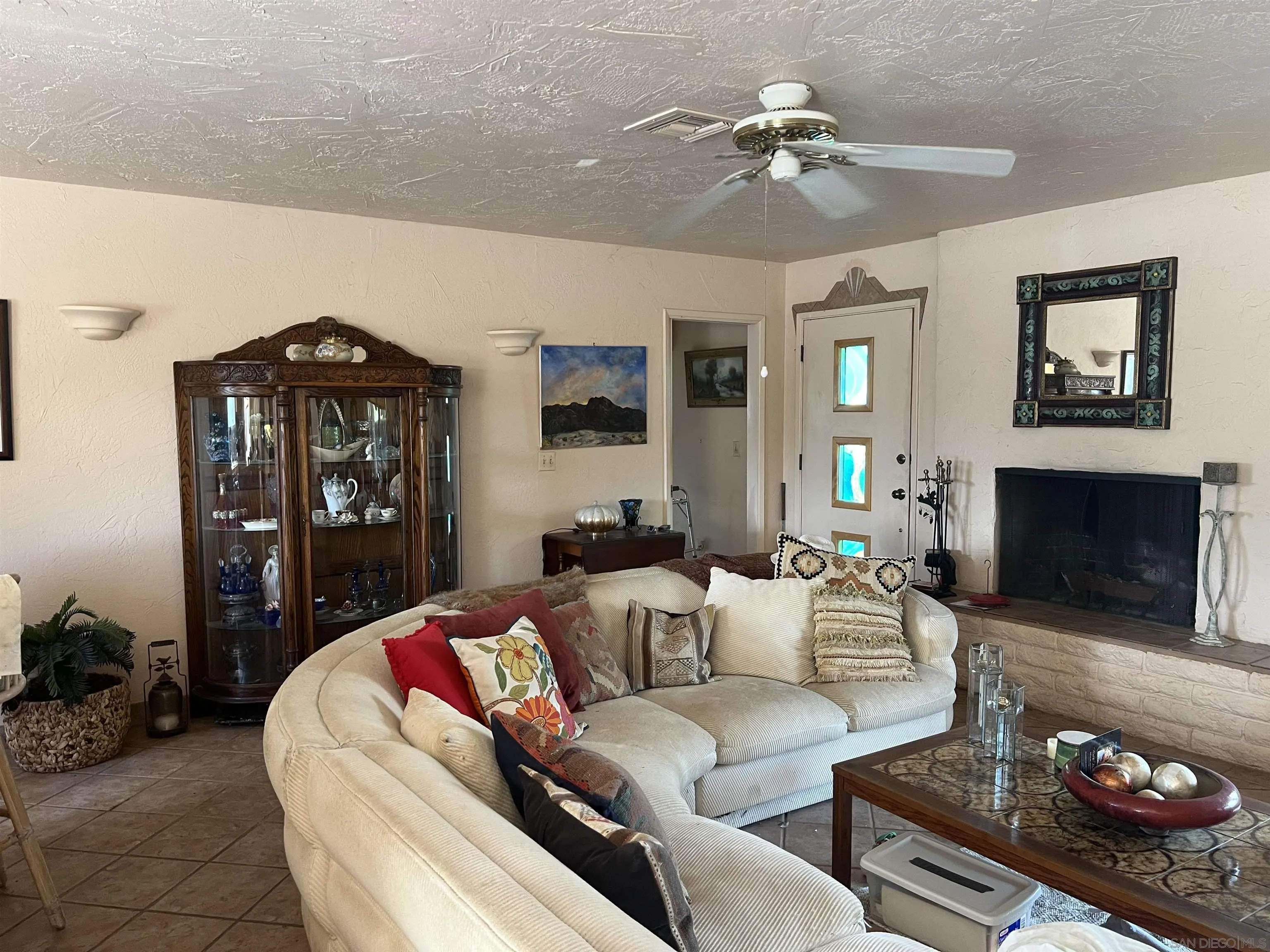https://cdn.realtyfeed.com/cdn/127/250044158/f35b202122331911fc1467c334682bba.webp