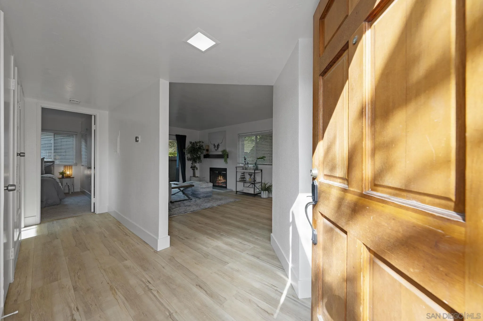 https://cdn.realtyfeed.com/cdn/127/250044169/524459b9e0203e837047ce5285d9cd82.webp