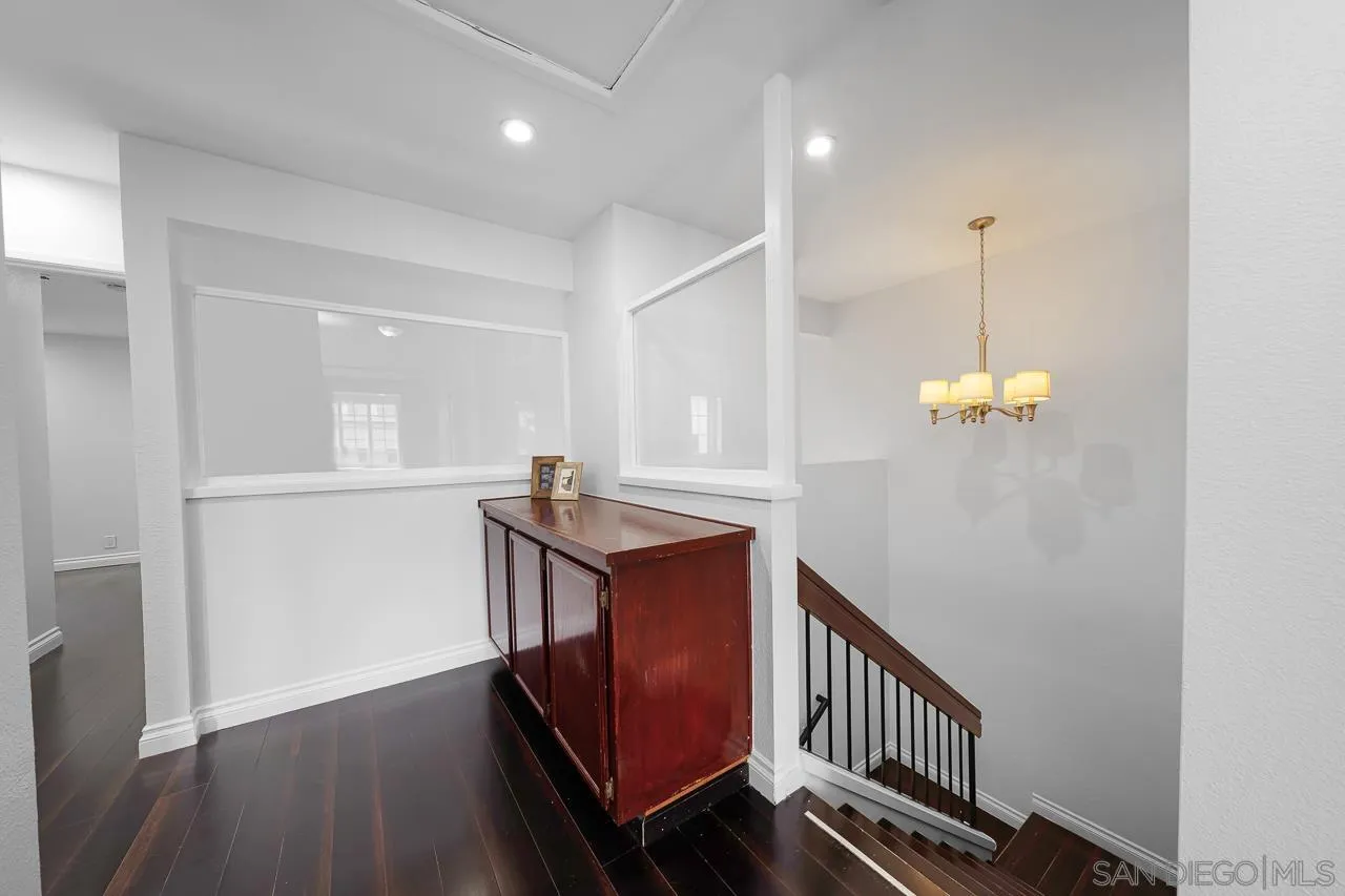 https://cdn.realtyfeed.com/cdn/127/250044189/25c9ba6ac94575859267714c3309127d.webp