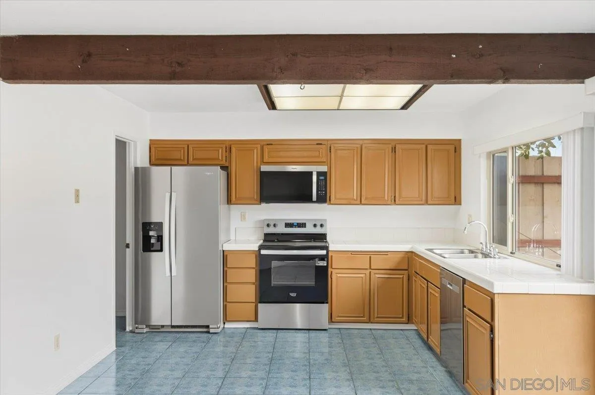 Photo #4: 250044234 Listing 