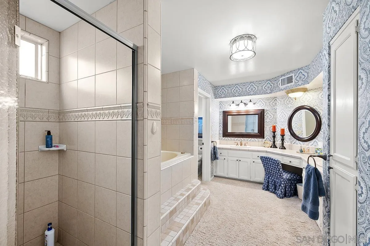 3828 Riviera Dr UNIT 2B, San Diego, CA, 92109