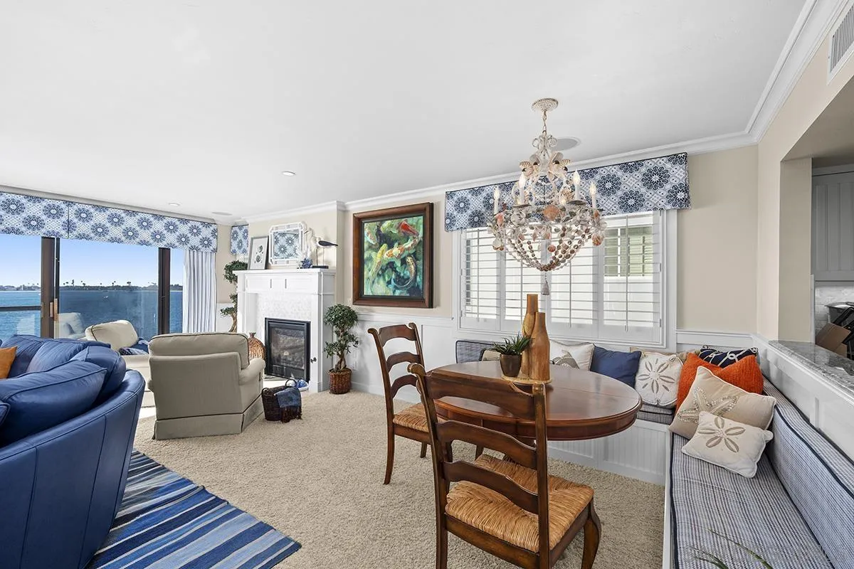 3828 Riviera Dr UNIT 2B, San Diego, CA, 92109