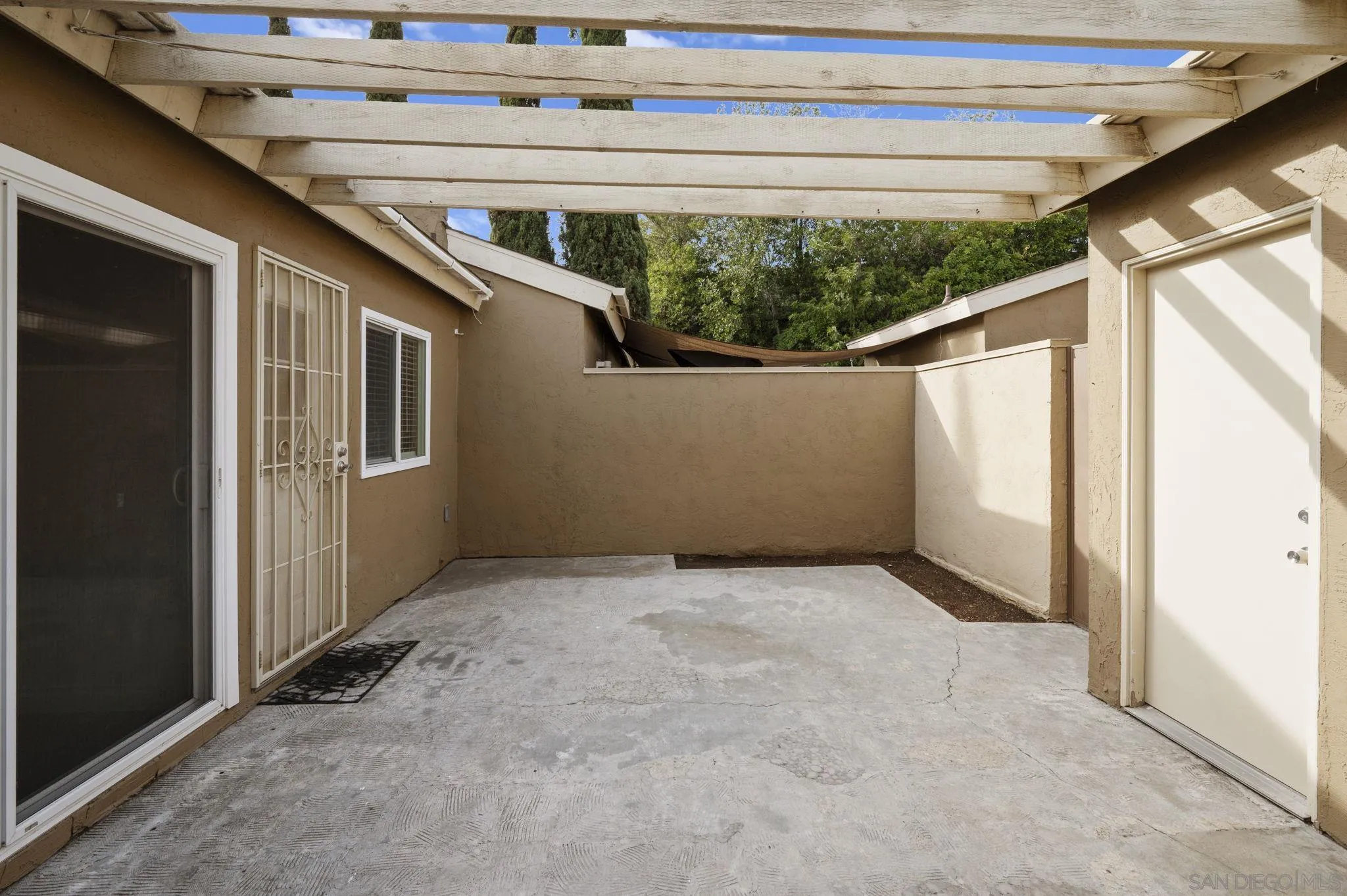 https://cdn.realtyfeed.com/cdn/127/250044290/92e8fc1dc05f202679f4318046f0b392.webp