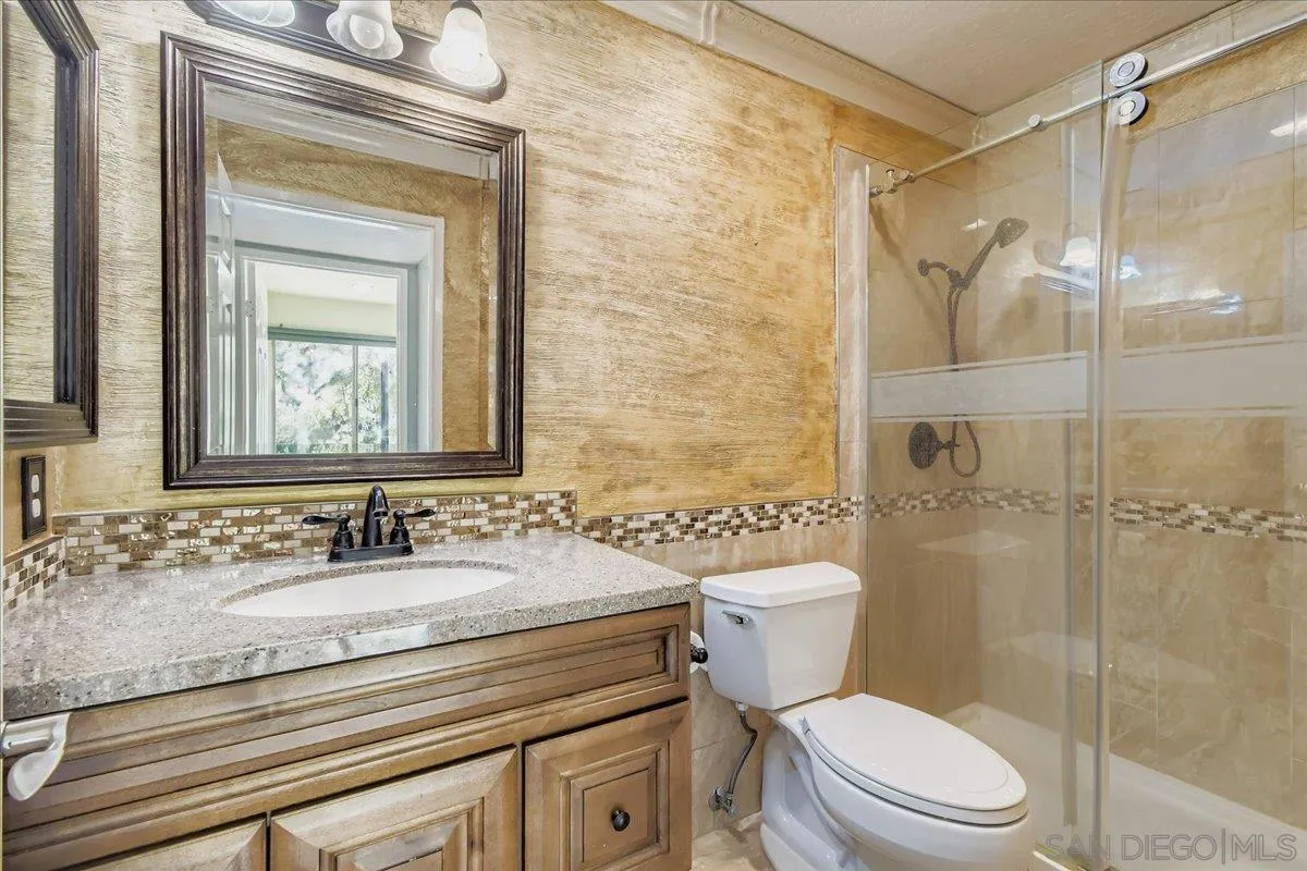 Photo #18: 250044316 Listing: Photo #18