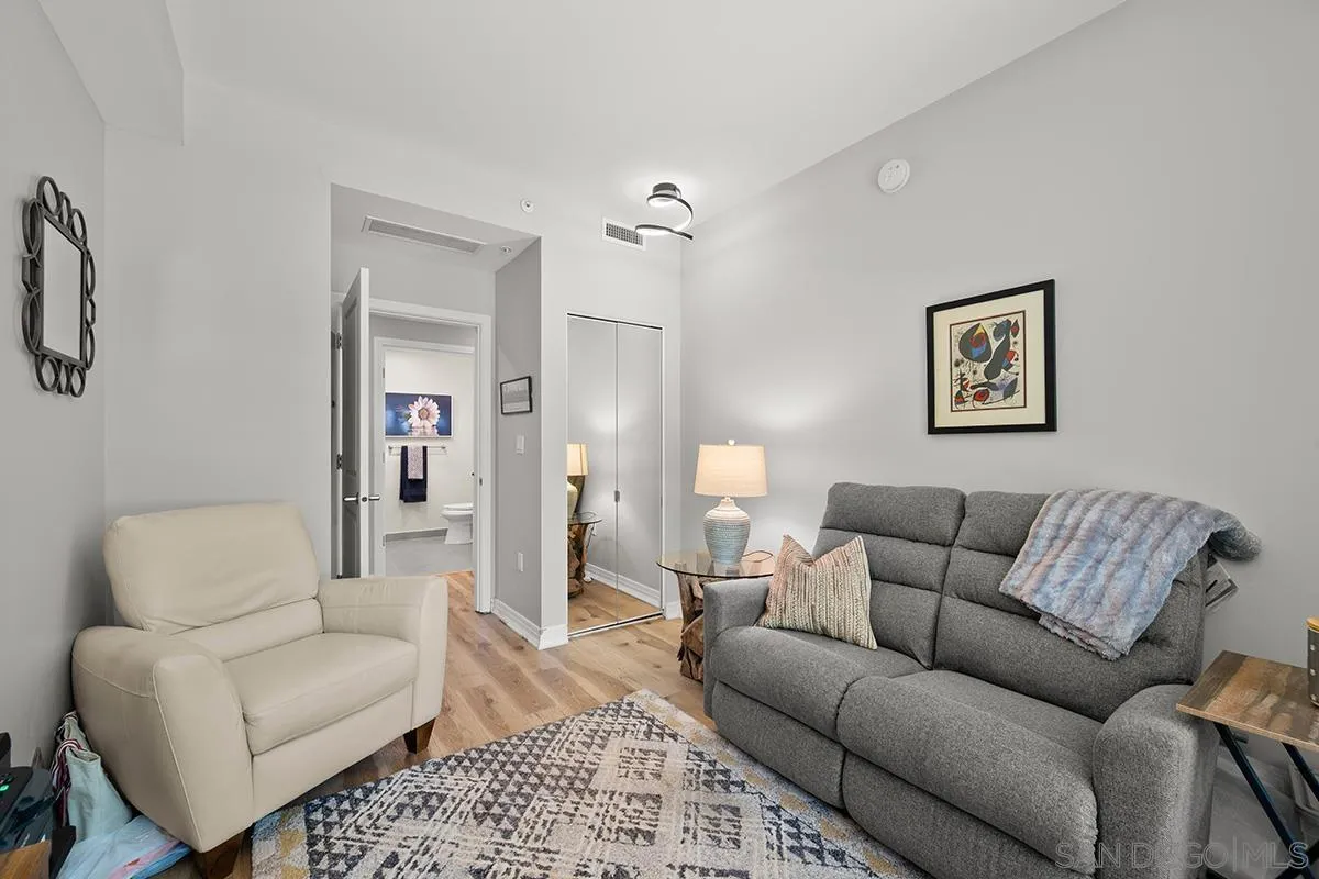 Photo #19: 250044321 Listing: Photo #19