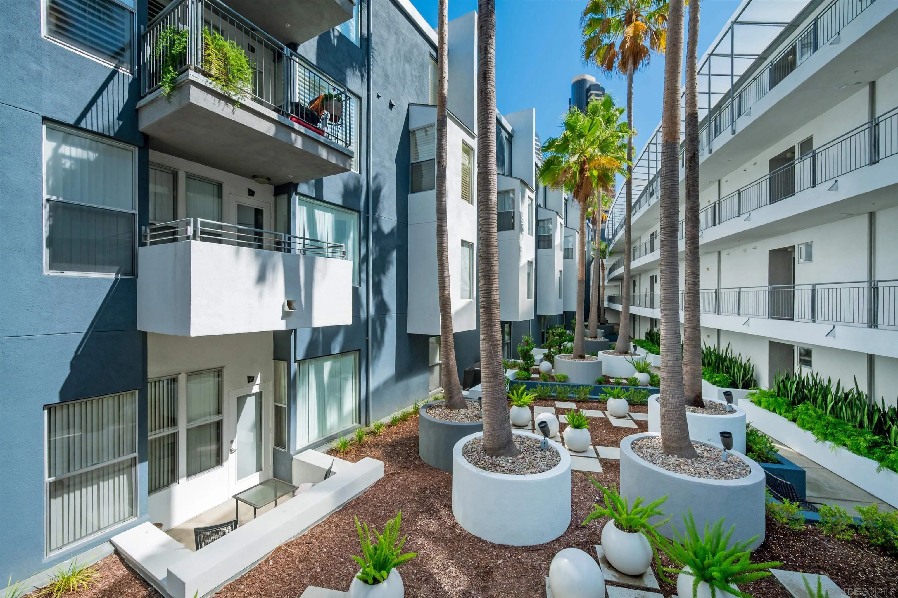 Photo #18: 250044322 Listing: Photo #18