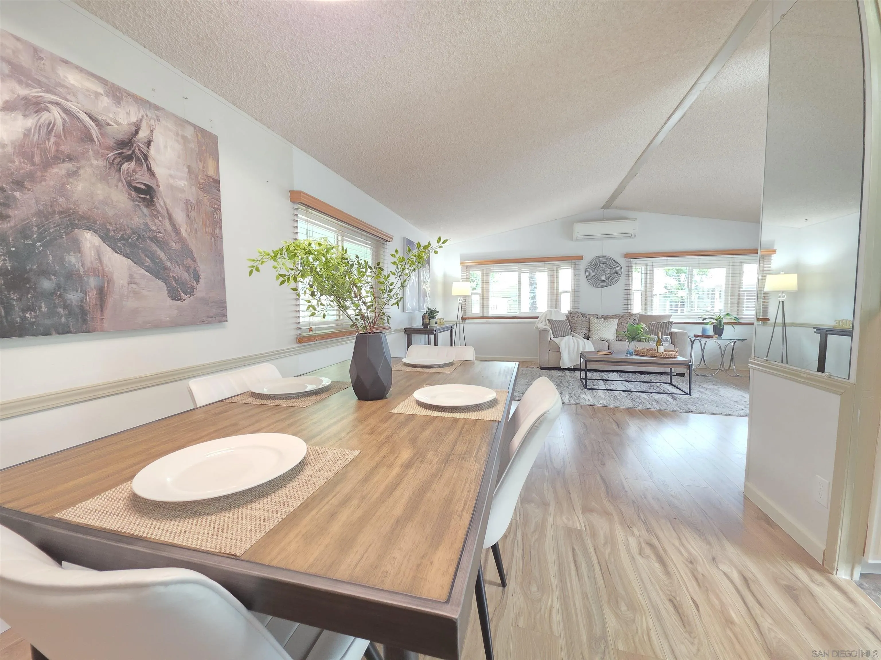 https://cdn.realtyfeed.com/cdn/127/250044347/613036142209d9817824c11bef26d813.webp