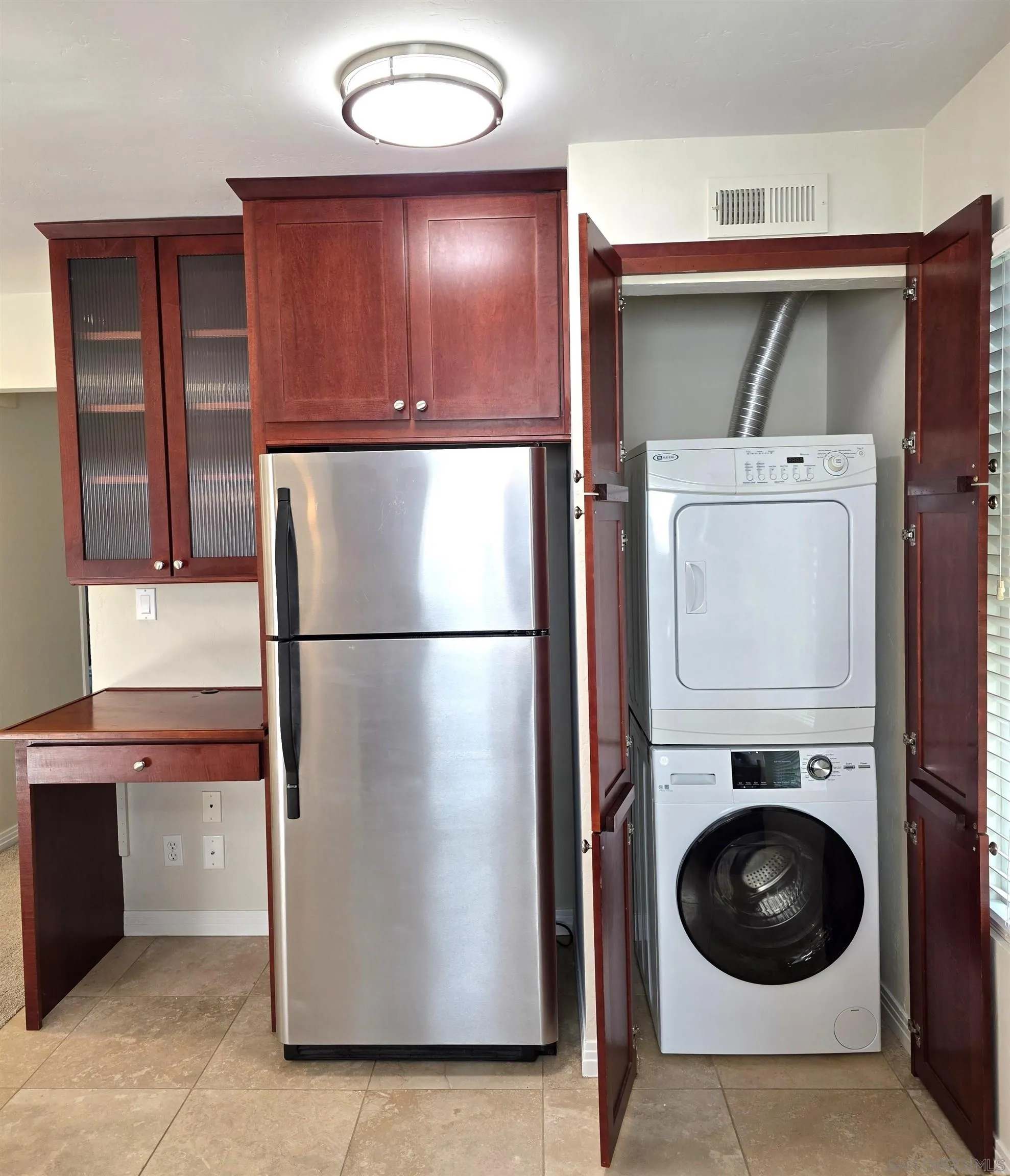 Photo #13: 250044354 Listing: Photo #13