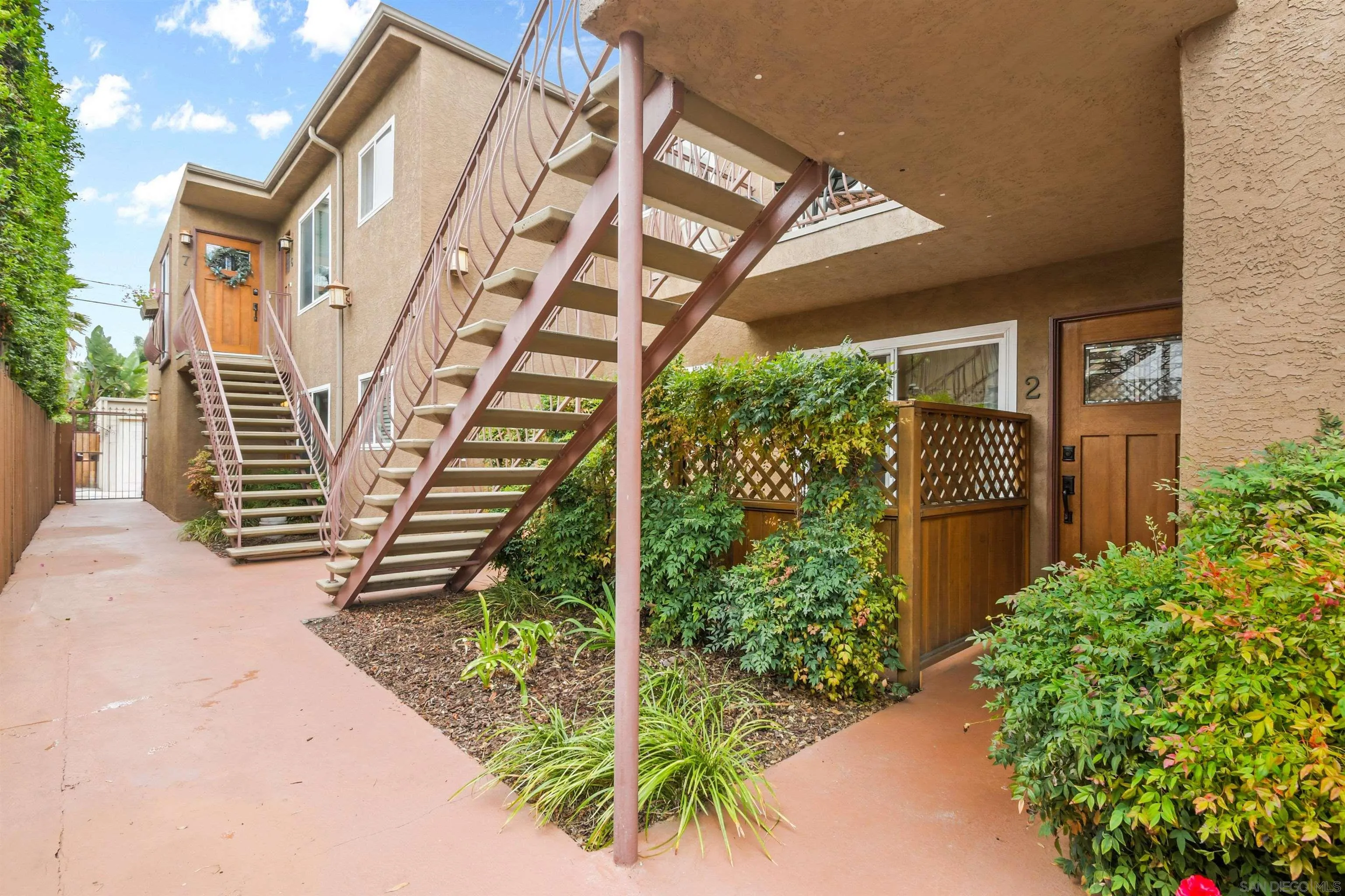 Photo #8: 250044354 Listing: Photo #8