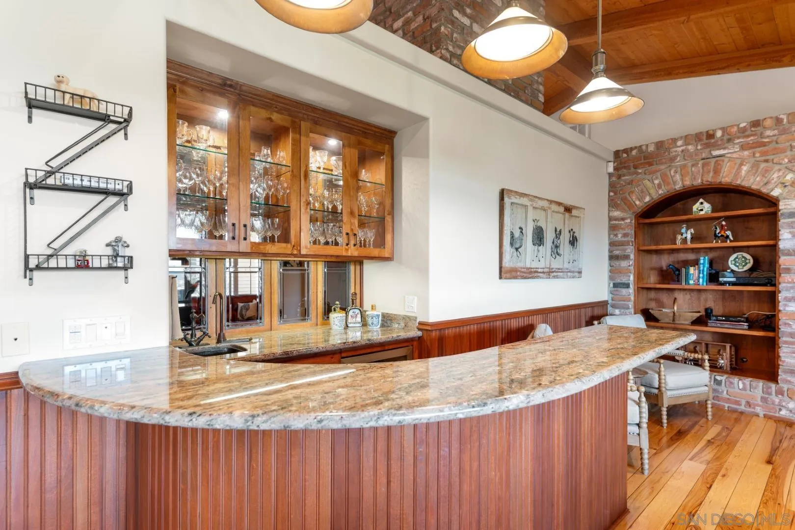 https://cdn.realtyfeed.com/cdn/127/250044358/9c032315b566dc428b5790b02c0b0271.webp