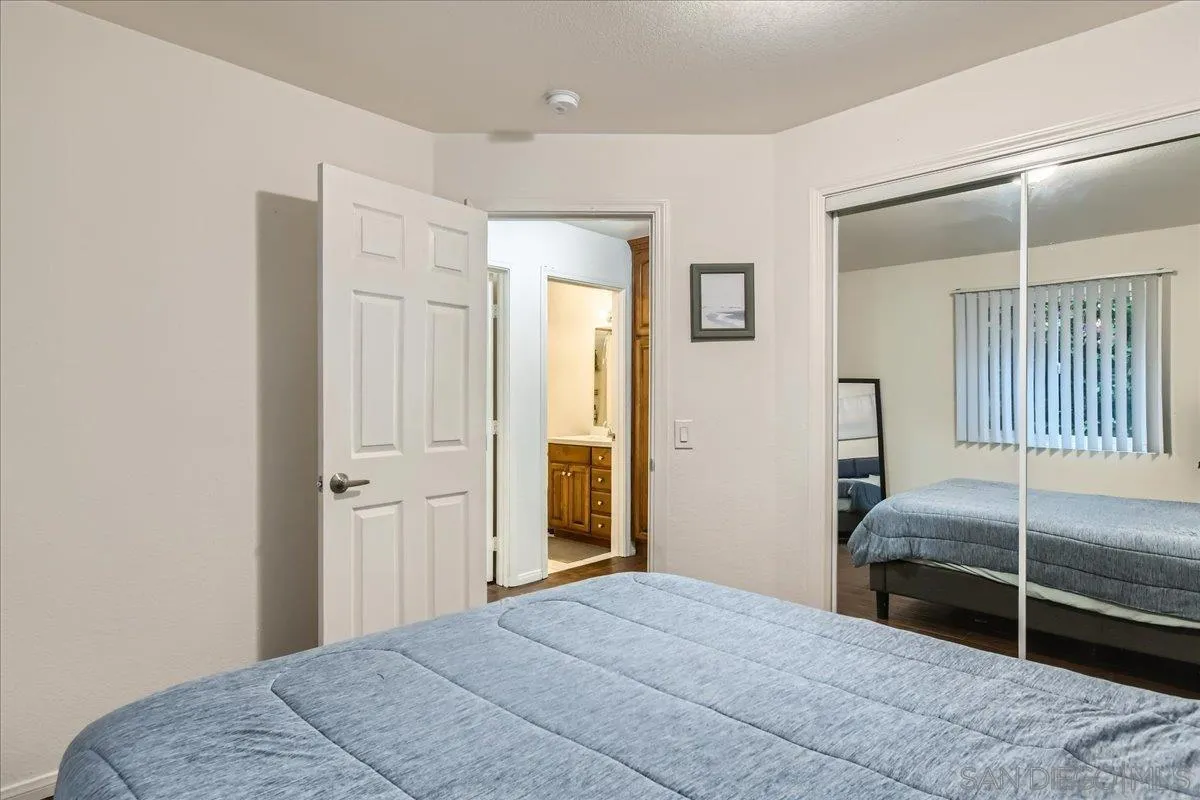 Photo #23: 250044364 Listing: Photo #23