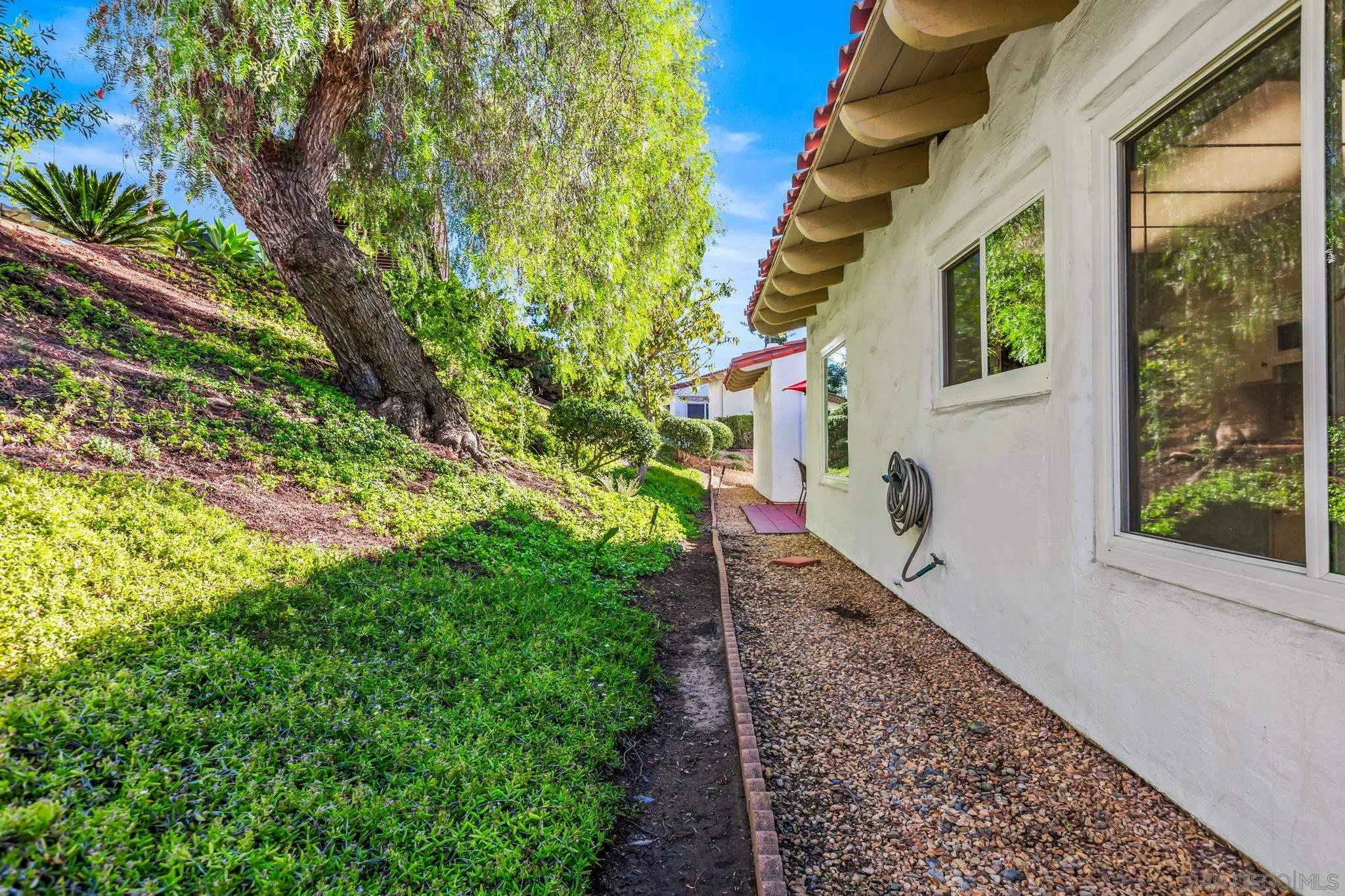 Photo #27: 250044366 Listing: Photo #27