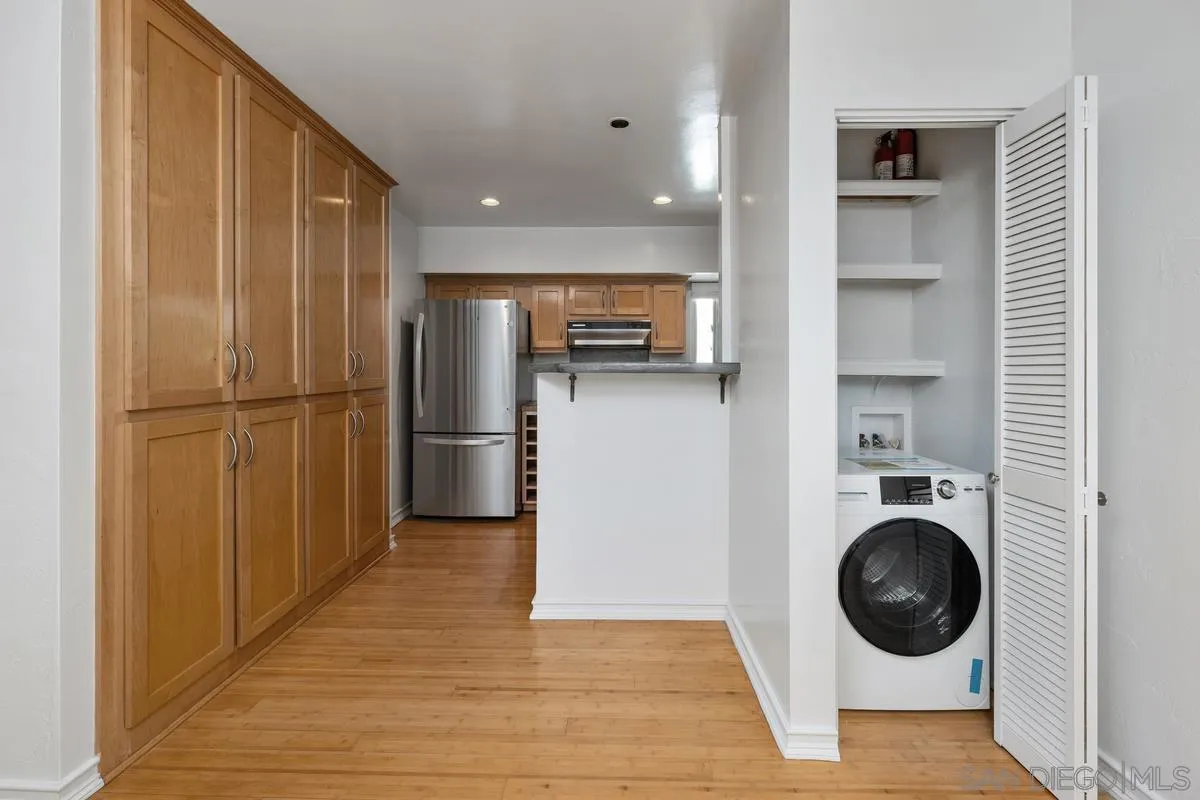 https://cdn.realtyfeed.com/cdn/127/250044368/b0b2189dc135c6d8e57ed1450459b8c8.webp