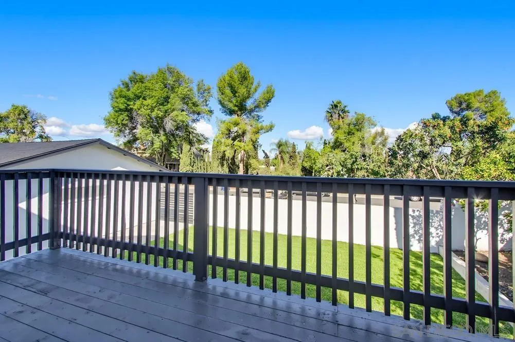 https://cdn.realtyfeed.com/cdn/127/250044379/ef1a1075d9bd9aeee70e8470c7935f51.webp