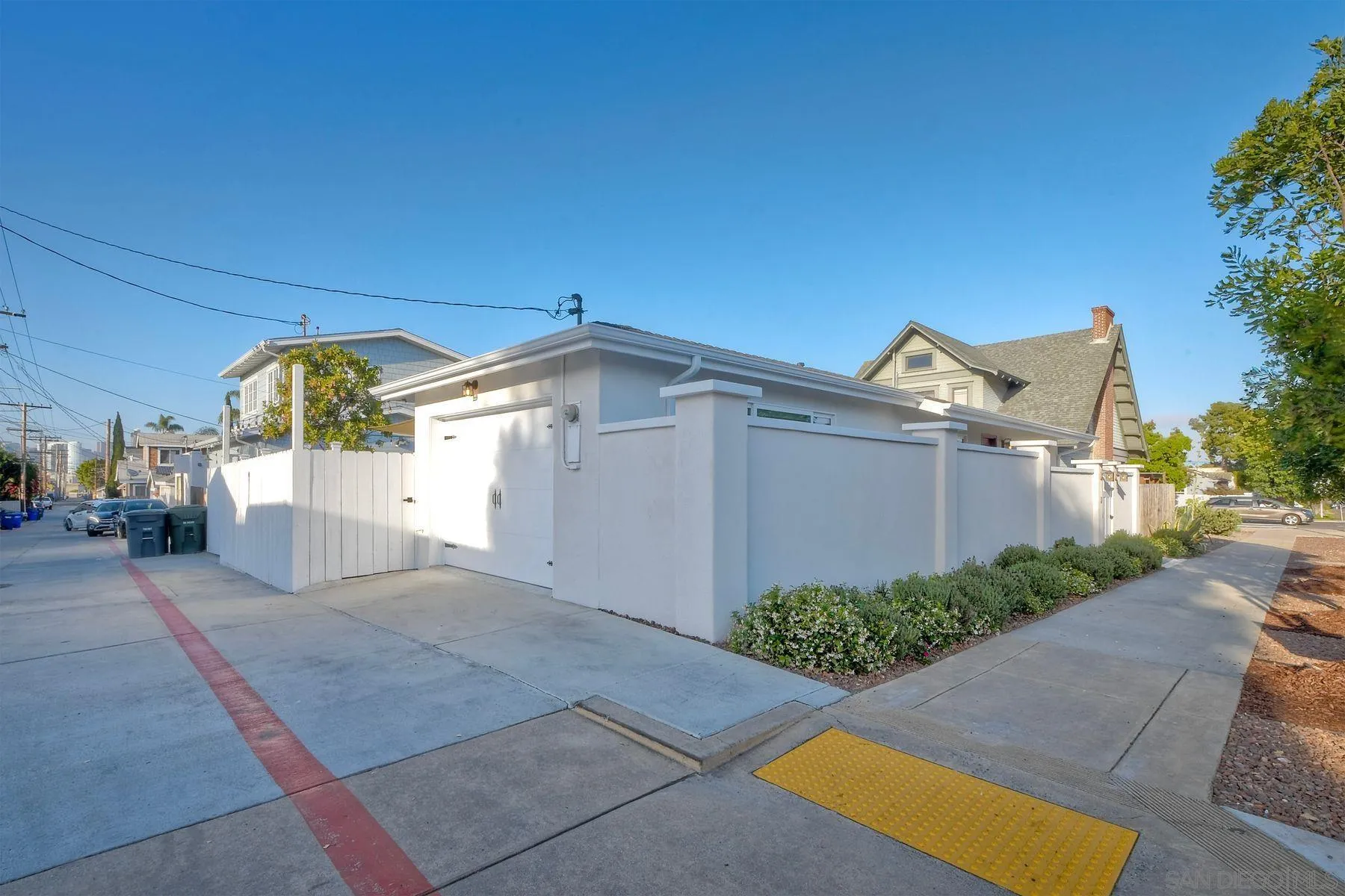 https://cdn.realtyfeed.com/cdn/127/250044380/119ea23794ec5f4d84afe603109b5ae5.webp