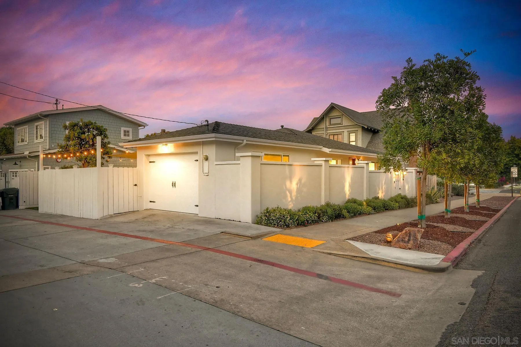 https://cdn.realtyfeed.com/cdn/127/250044380/23d0593926ed19258ad2ae127aed6b67.webp