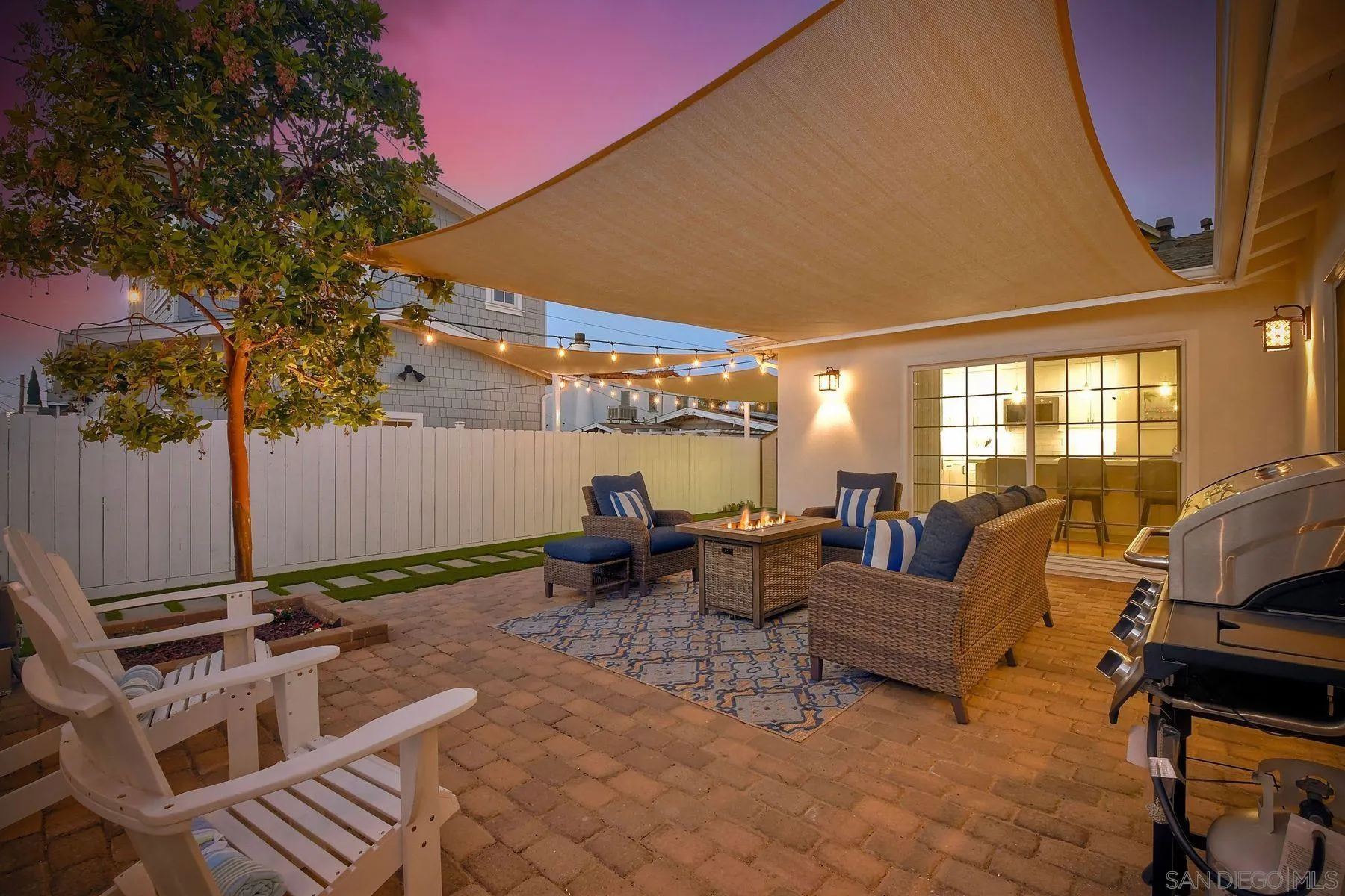 https://cdn.realtyfeed.com/cdn/127/250044380/8da286c7211b1623839ffe3784888159.webp