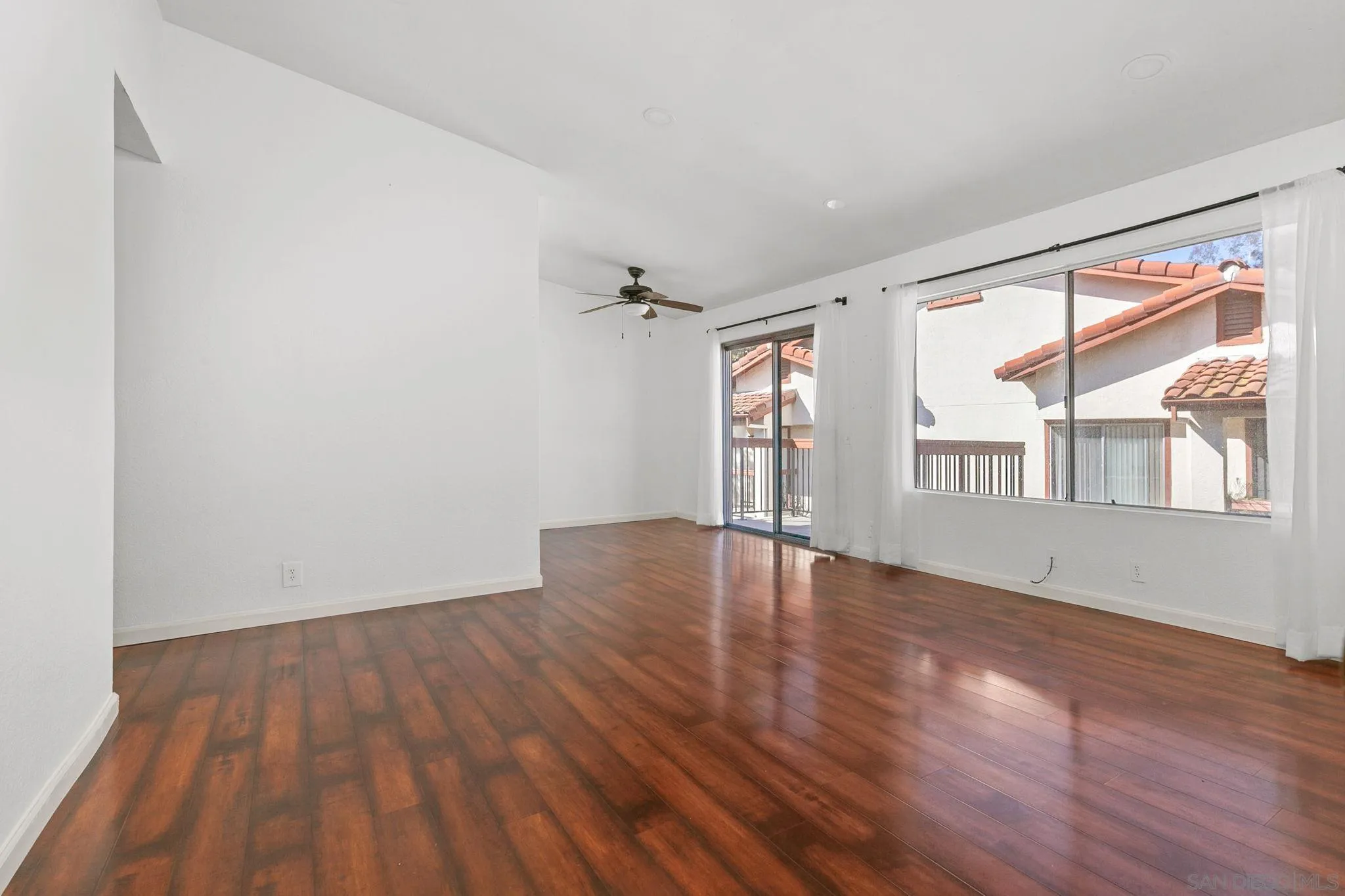 https://cdn.realtyfeed.com/cdn/127/250044392/1f3878a0c4222beb170916783d424b46.webp