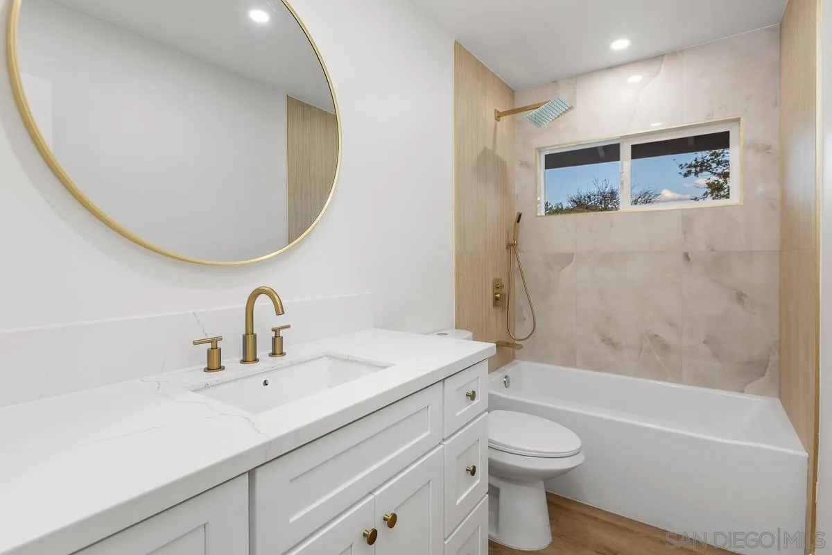 https://cdn.realtyfeed.com/cdn/127/250044399/9f54f6baad1c24093e74890d8bc886a1.webp